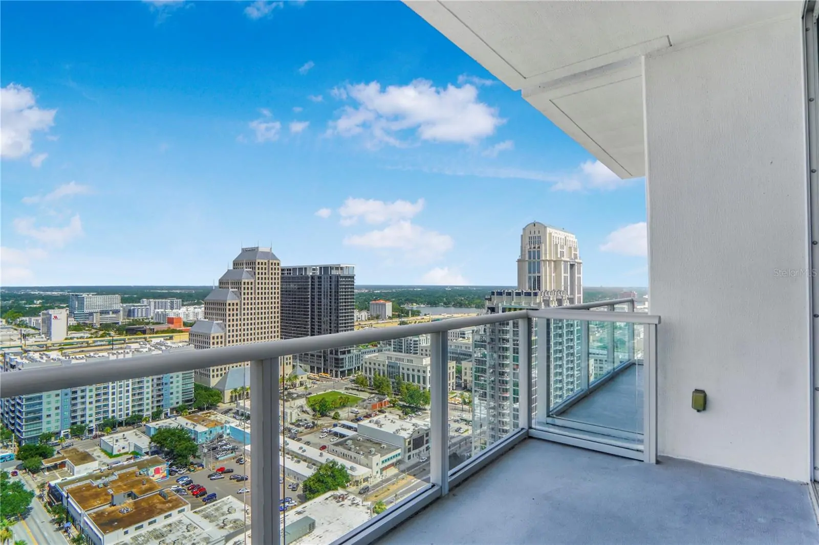 150 E ROBINSON ST #26B, ORLANDO, FL