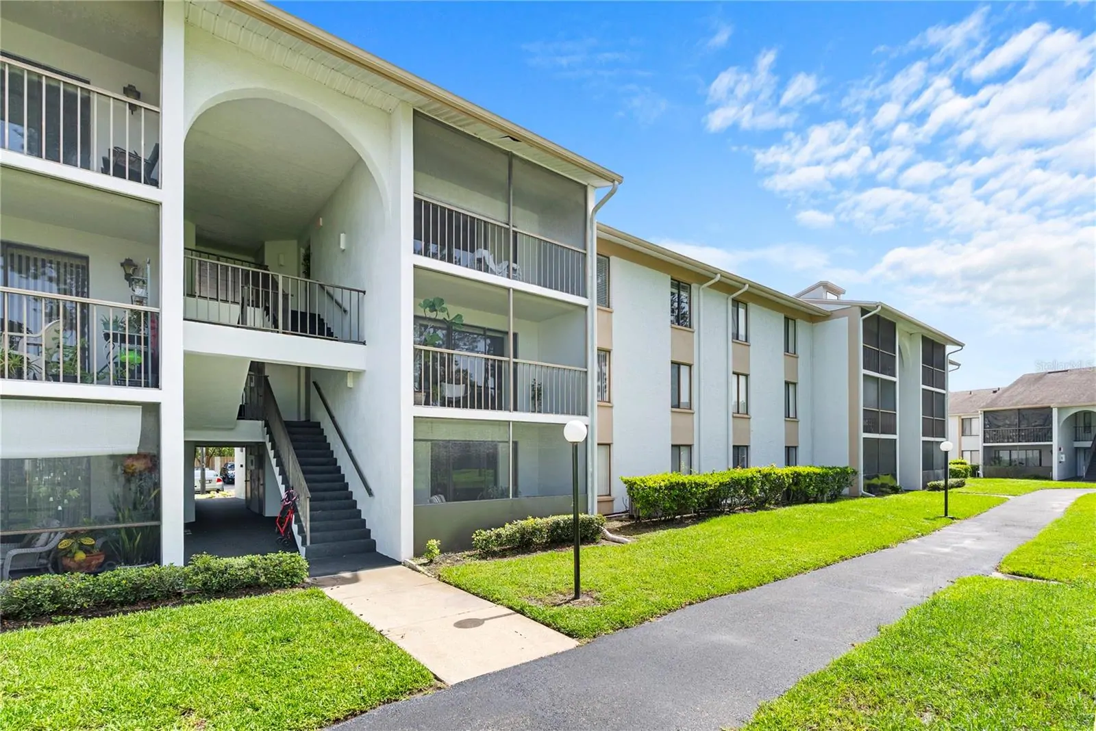 8217 SUN SPRING CIR #72, ORLANDO, FL