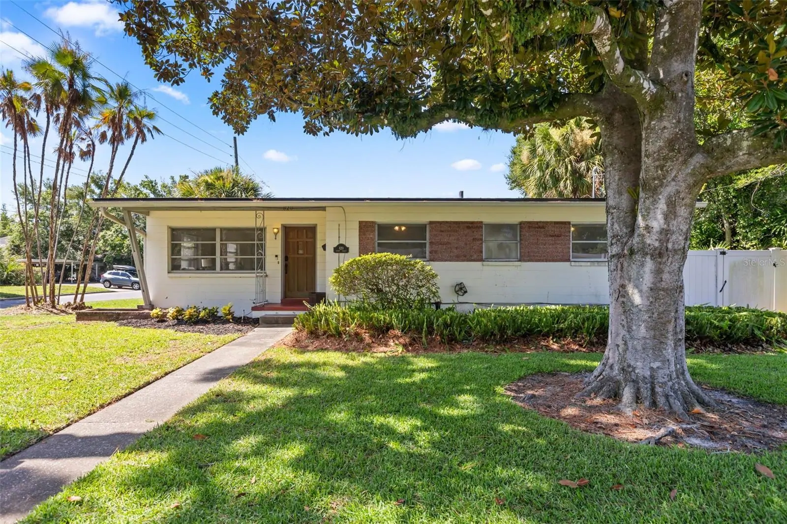 820 RUGBY ST, ORLANDO, FL