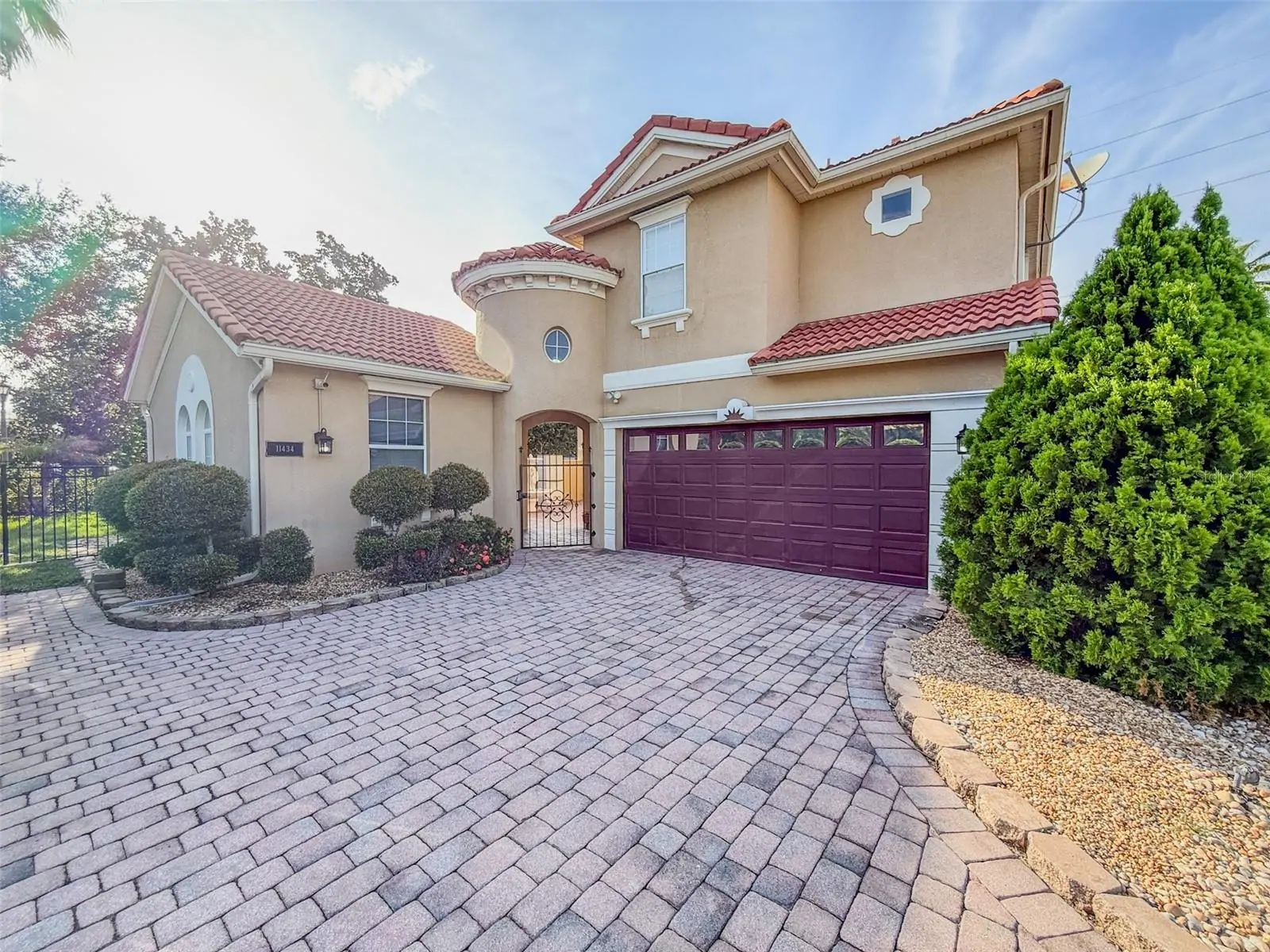 11434 RAPALLO LN, WINDERMERE, FL property photo 5 of 97
