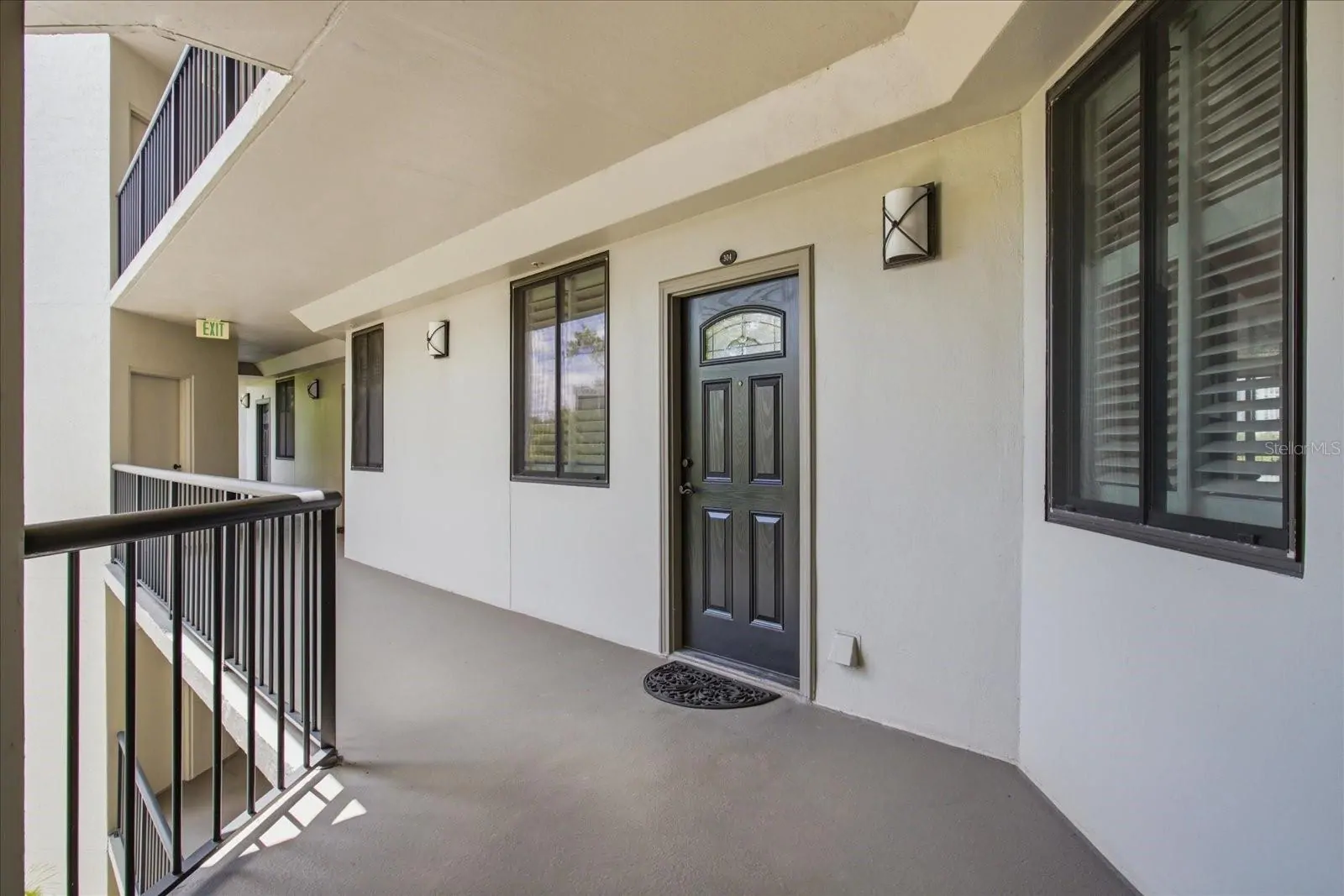 401 E ROBINSON ST #304, ORLANDO, FL property photo 2 of 35