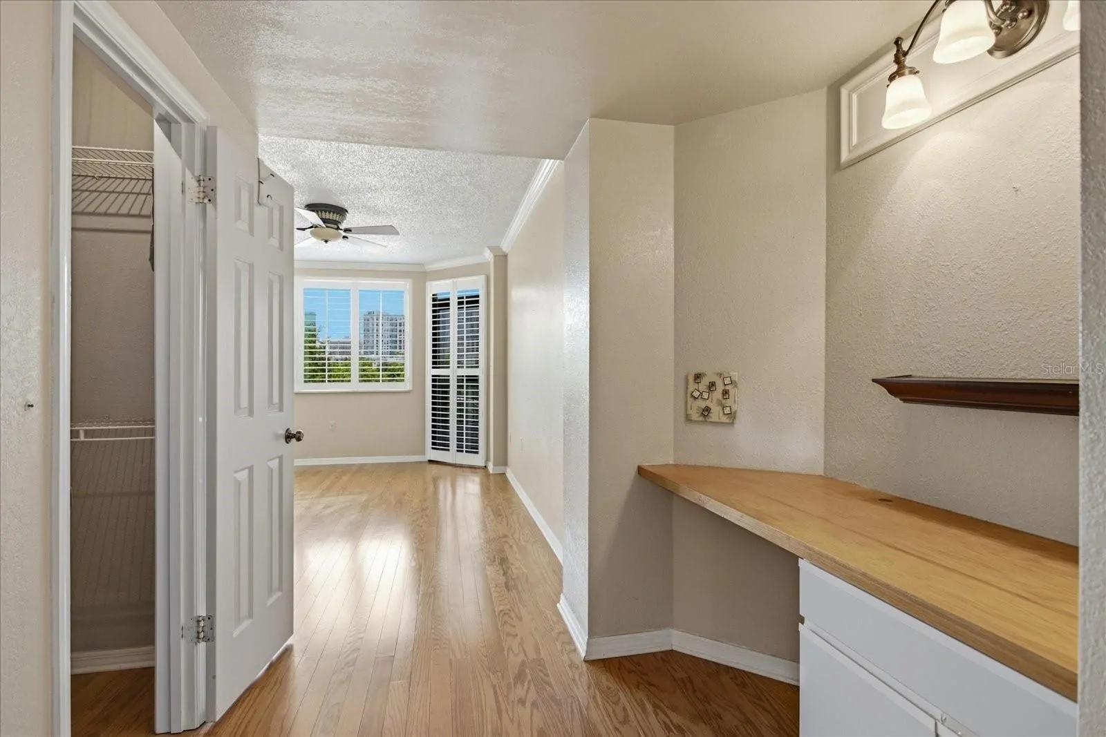 401 E ROBINSON ST #304, ORLANDO, FL property photo 13 of 35