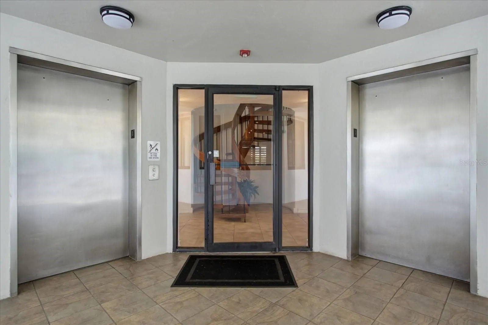 401 E ROBINSON ST #304, ORLANDO, FL property photo 26 of 35