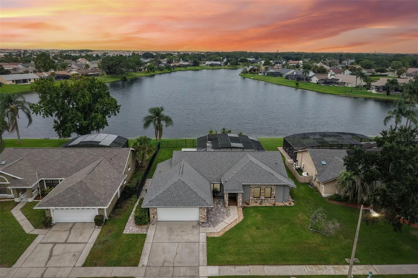 14636 EAGLES CROSSING DR, ORLANDO, FL property photo 2 of 63