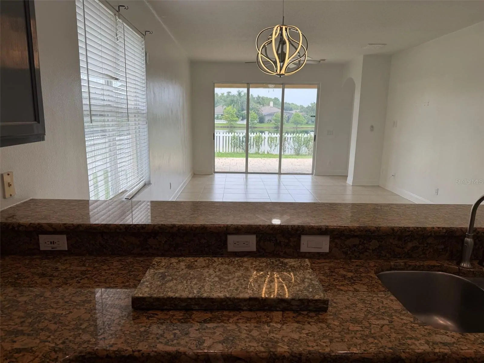 2445 CYPRESS TRACE CIR, ORLANDO, FL property photo 8 of 23