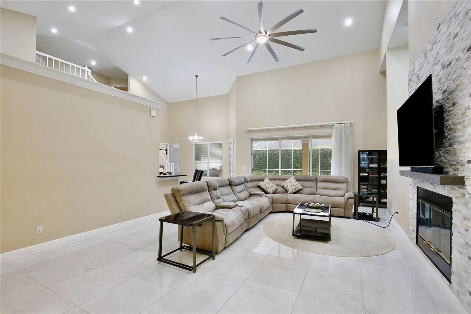 9374 WICKHAM WAY, ORLANDO, FL property photo 7 of 58
