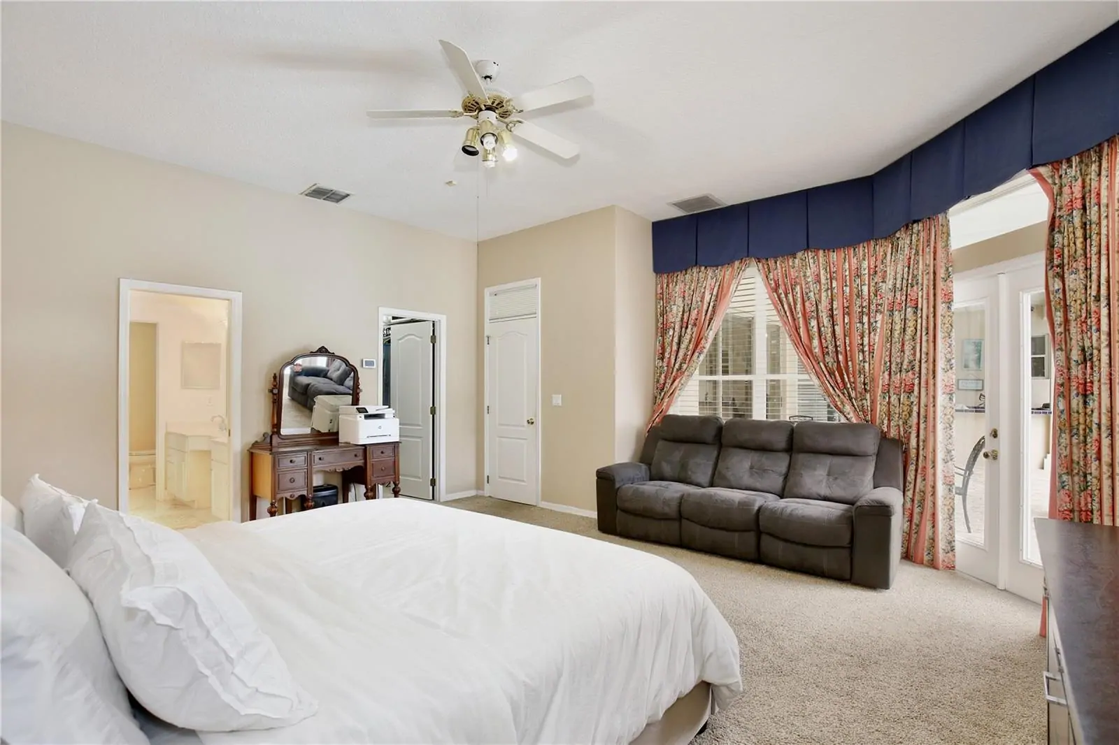9374 WICKHAM WAY, ORLANDO, FL property photo 13 of 58