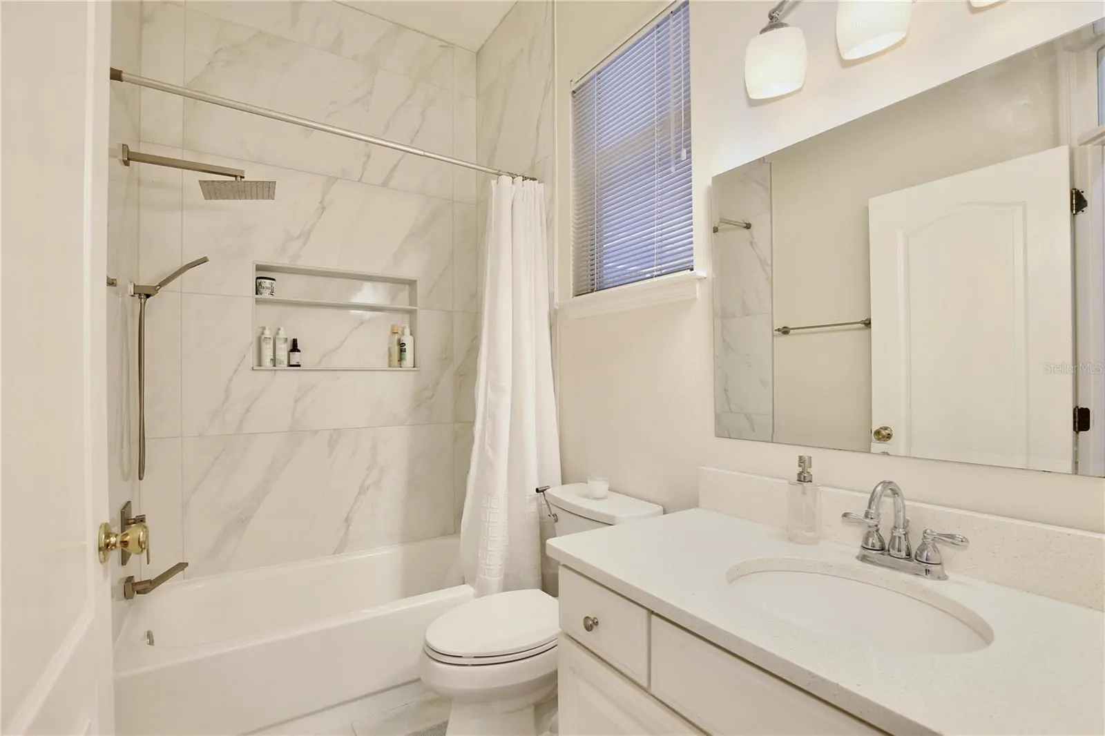 9374 WICKHAM WAY, ORLANDO, FL property photo 22 of 58