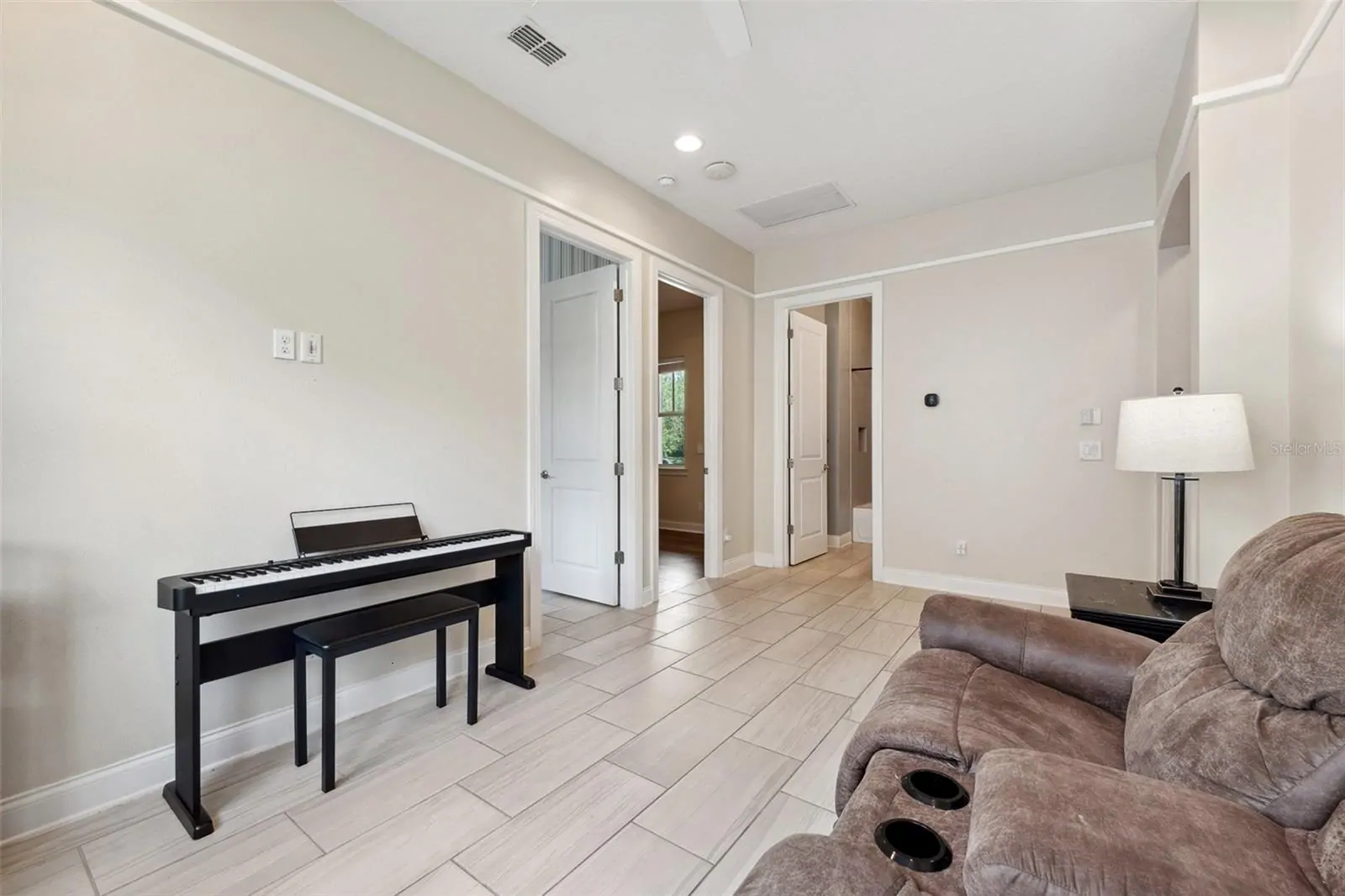 13137 LOWER HARDEN AVE, ORLANDO, FL property photo 25 of 54
