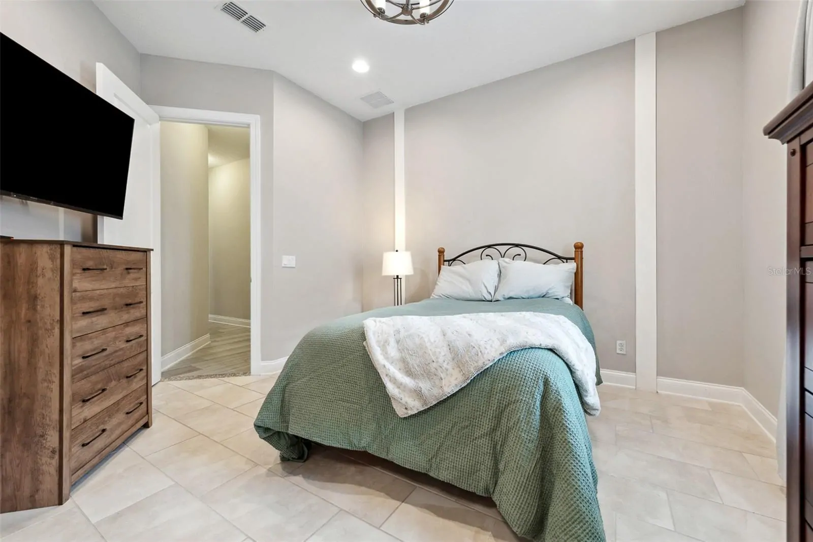 13137 LOWER HARDEN AVE, ORLANDO, FL property photo 31 of 54
