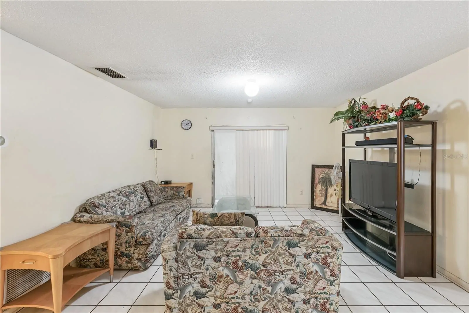 5421 NOKOMIS CIR, ORLANDO, FL property photo 7 of 17