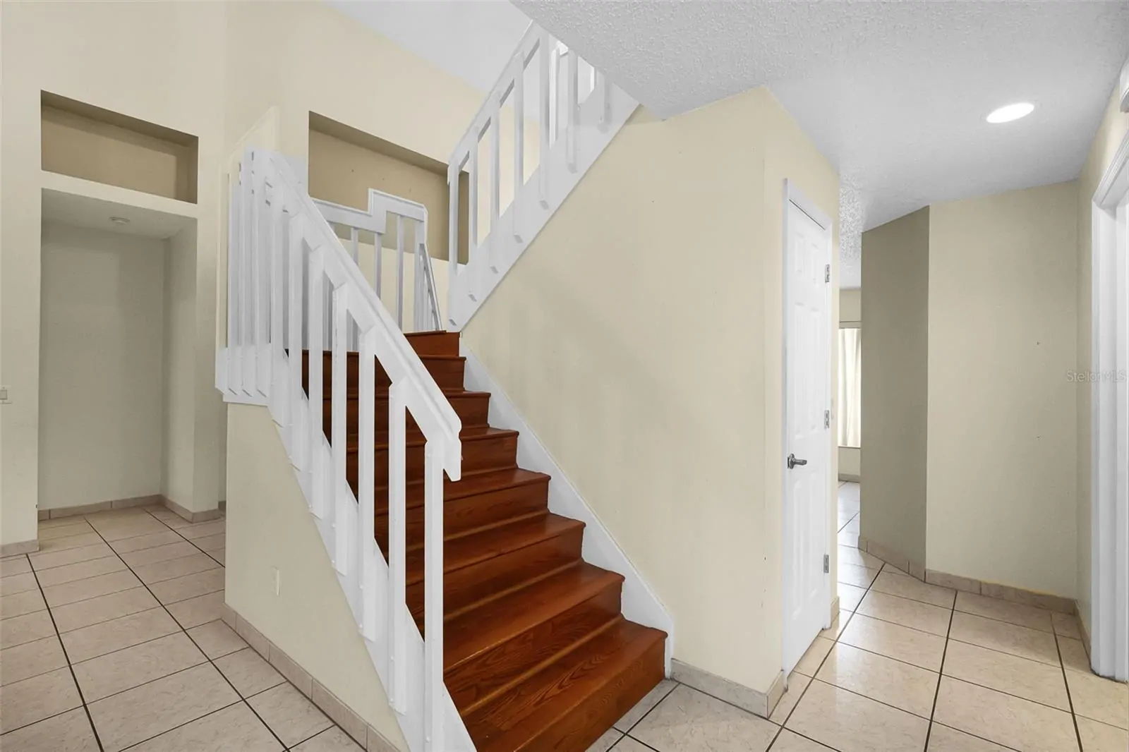 12422 SION COURT, ORLANDO, FL property photo 8 of 58