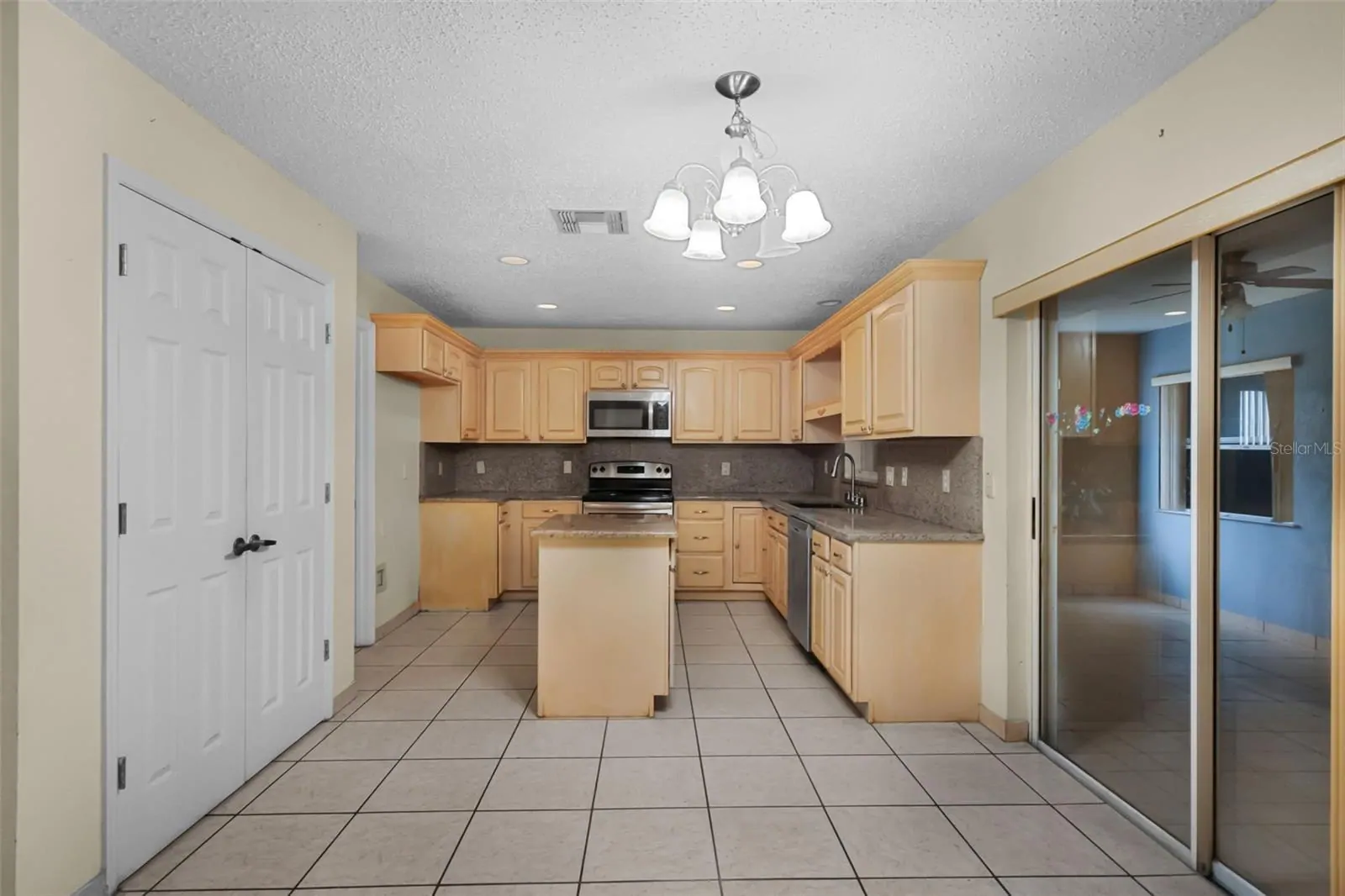 12422 SION COURT, ORLANDO, FL property photo 12 of 58