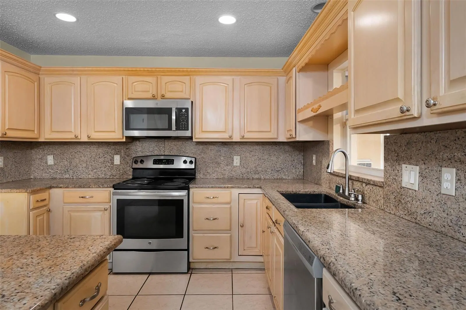 12422 SION COURT, ORLANDO, FL property photo 15 of 58