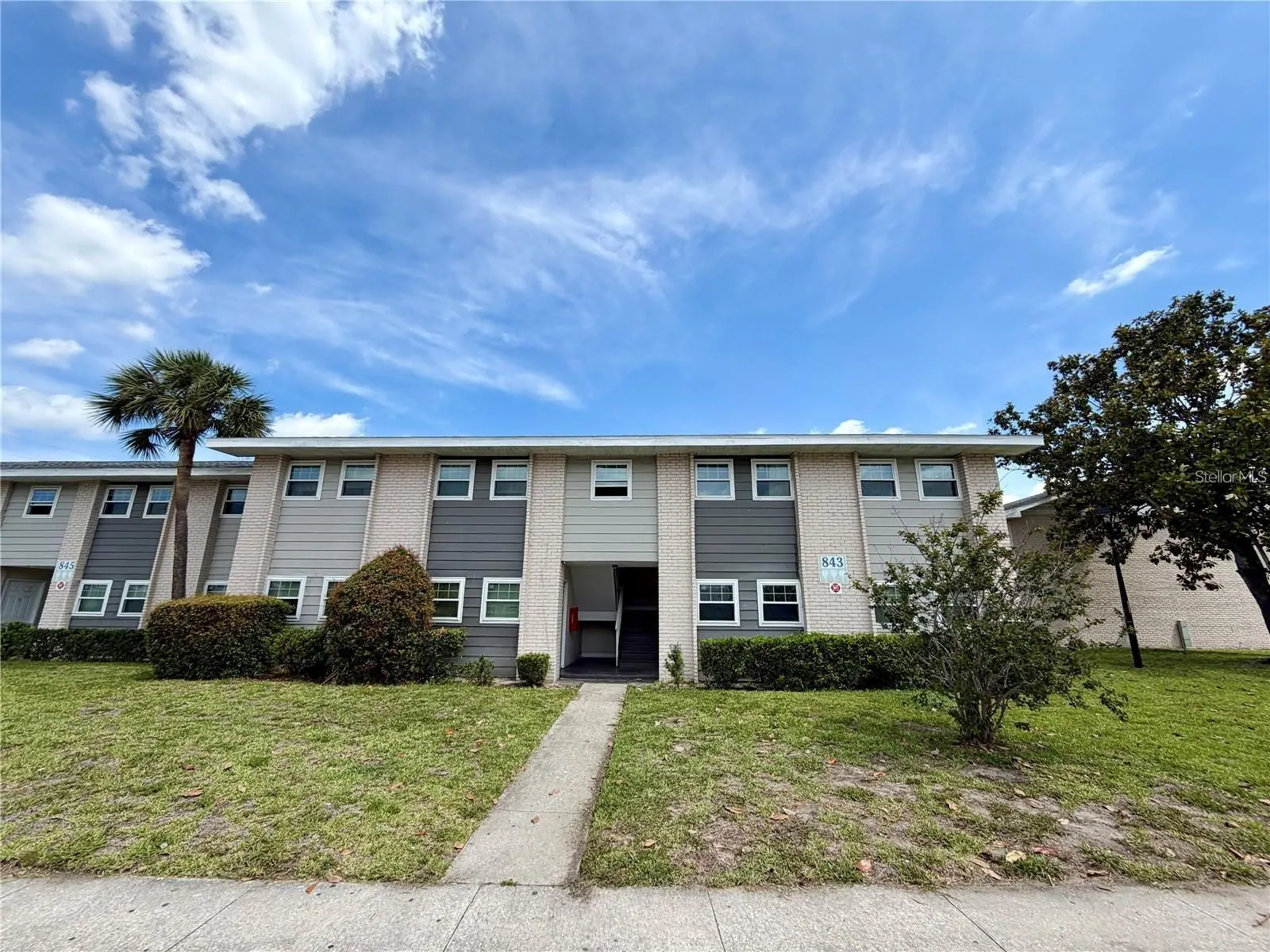843 SKY LAKE CIR #B, ORLANDO, FL
