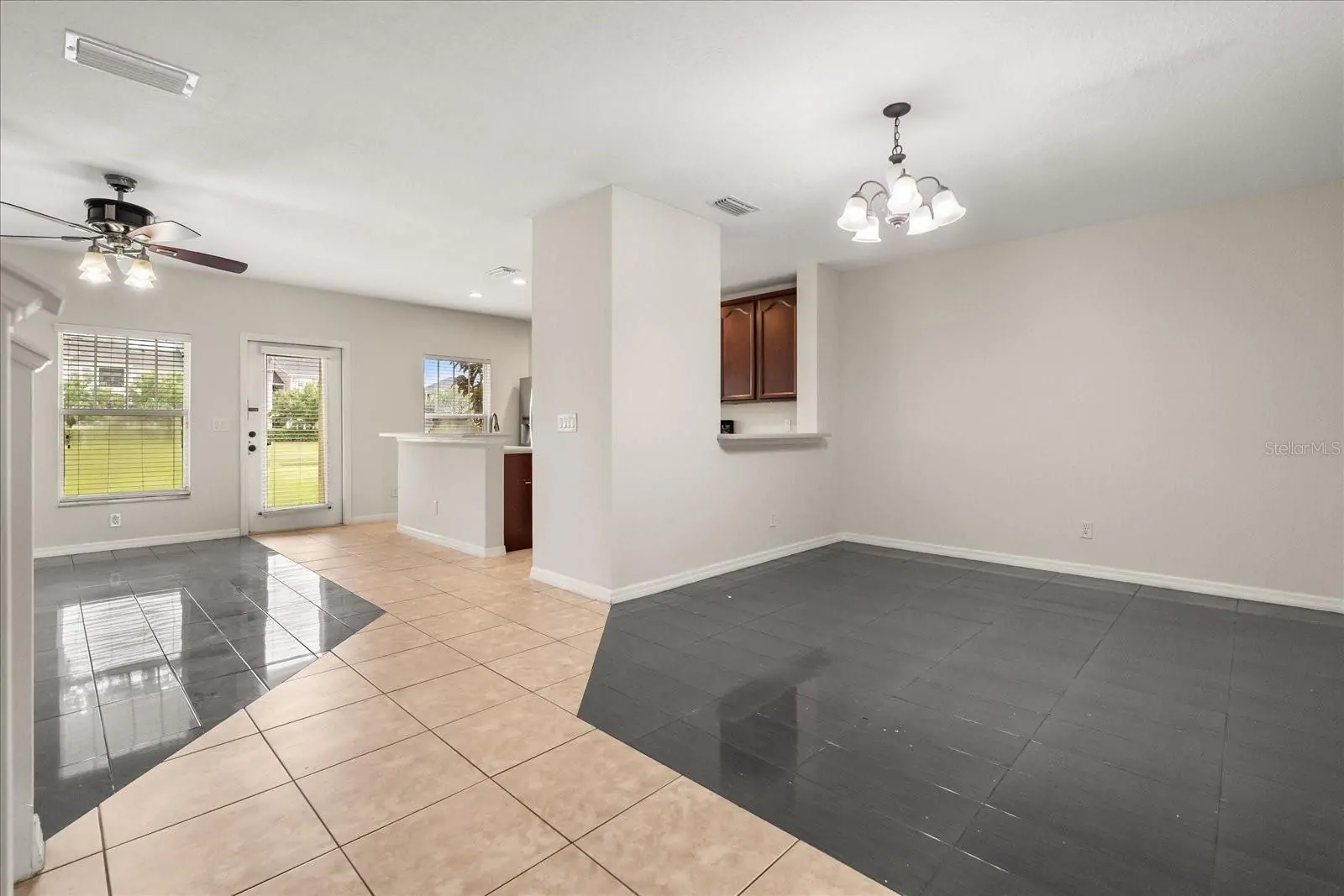 5454 CARAMELLA DR, ORLANDO, FL property photo 12 of 32