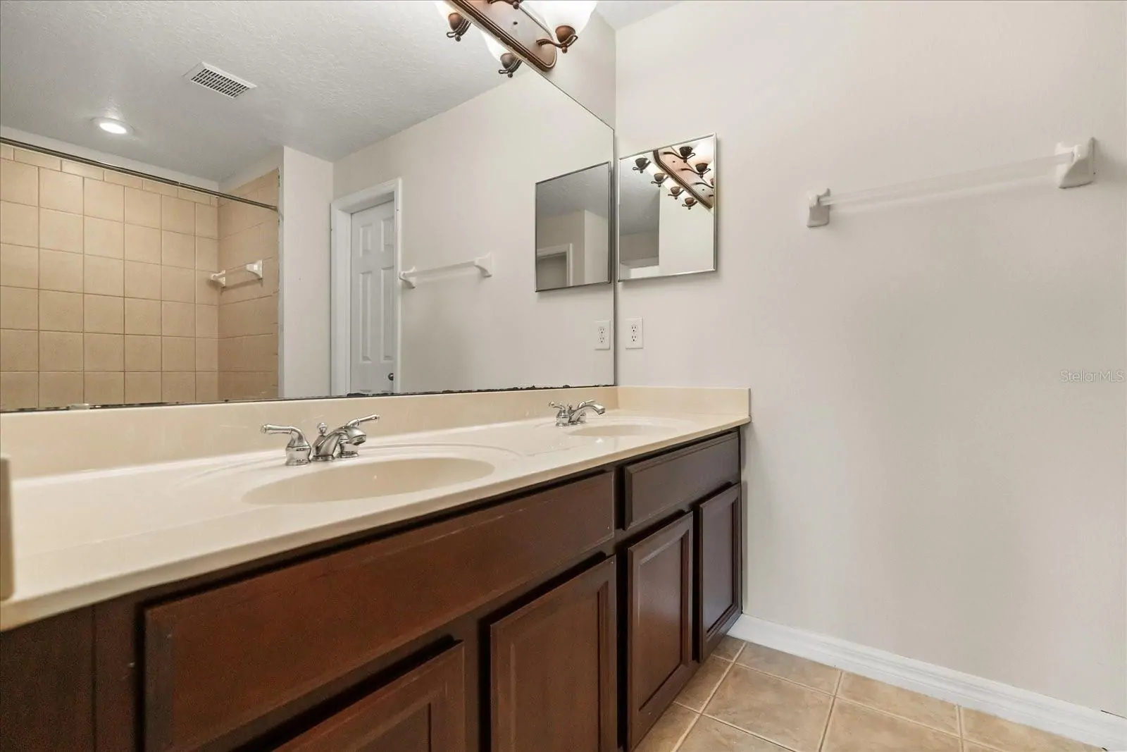 5454 CARAMELLA DR, ORLANDO, FL property photo 26 of 32