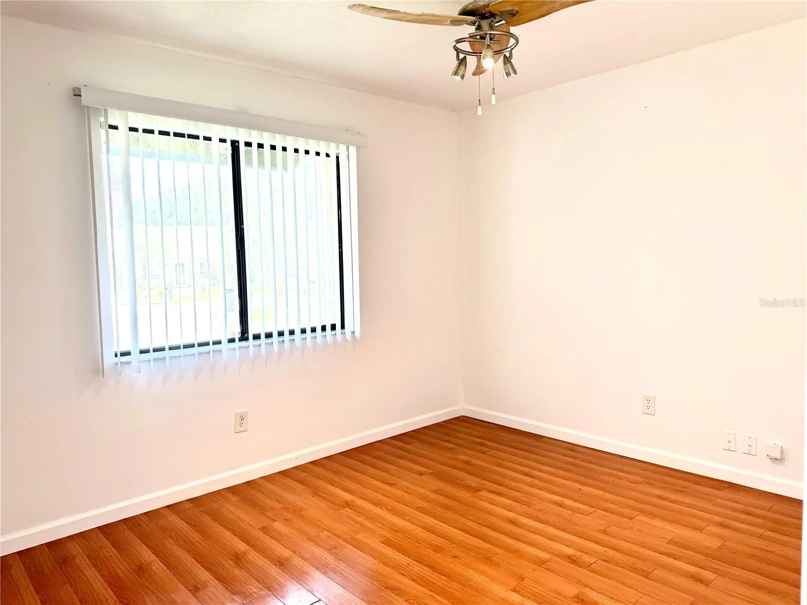 3349 SASSAFRAS CT, ORLANDO, FL property photo 6 of 47