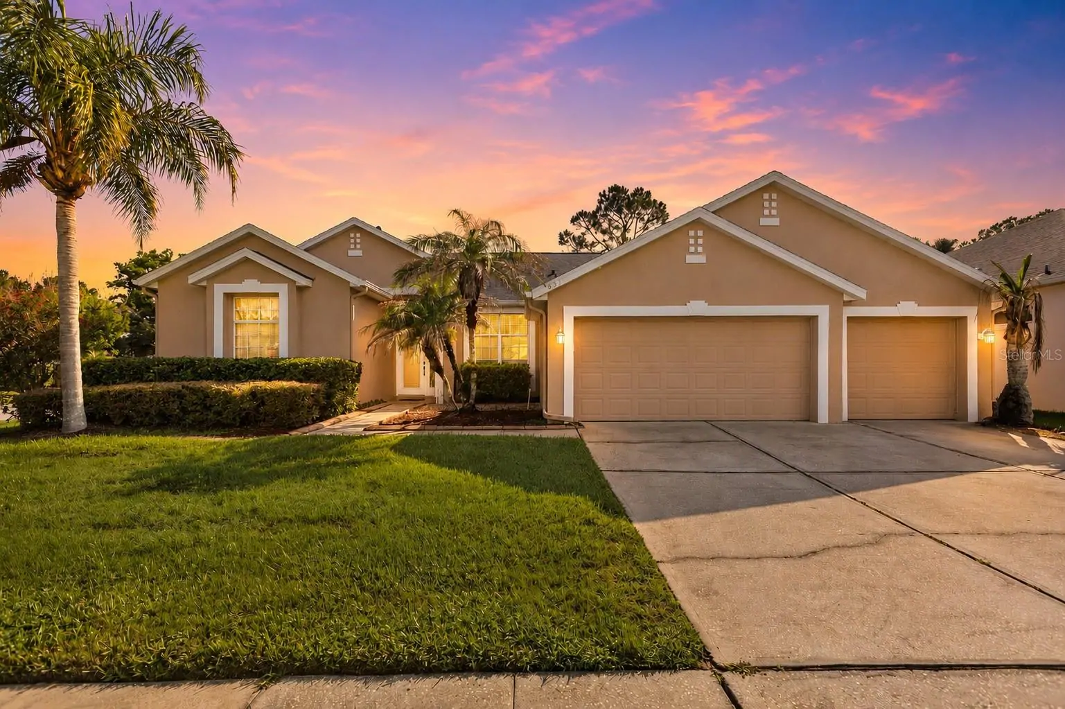 631 WATERLAND CT, ORLANDO, FL