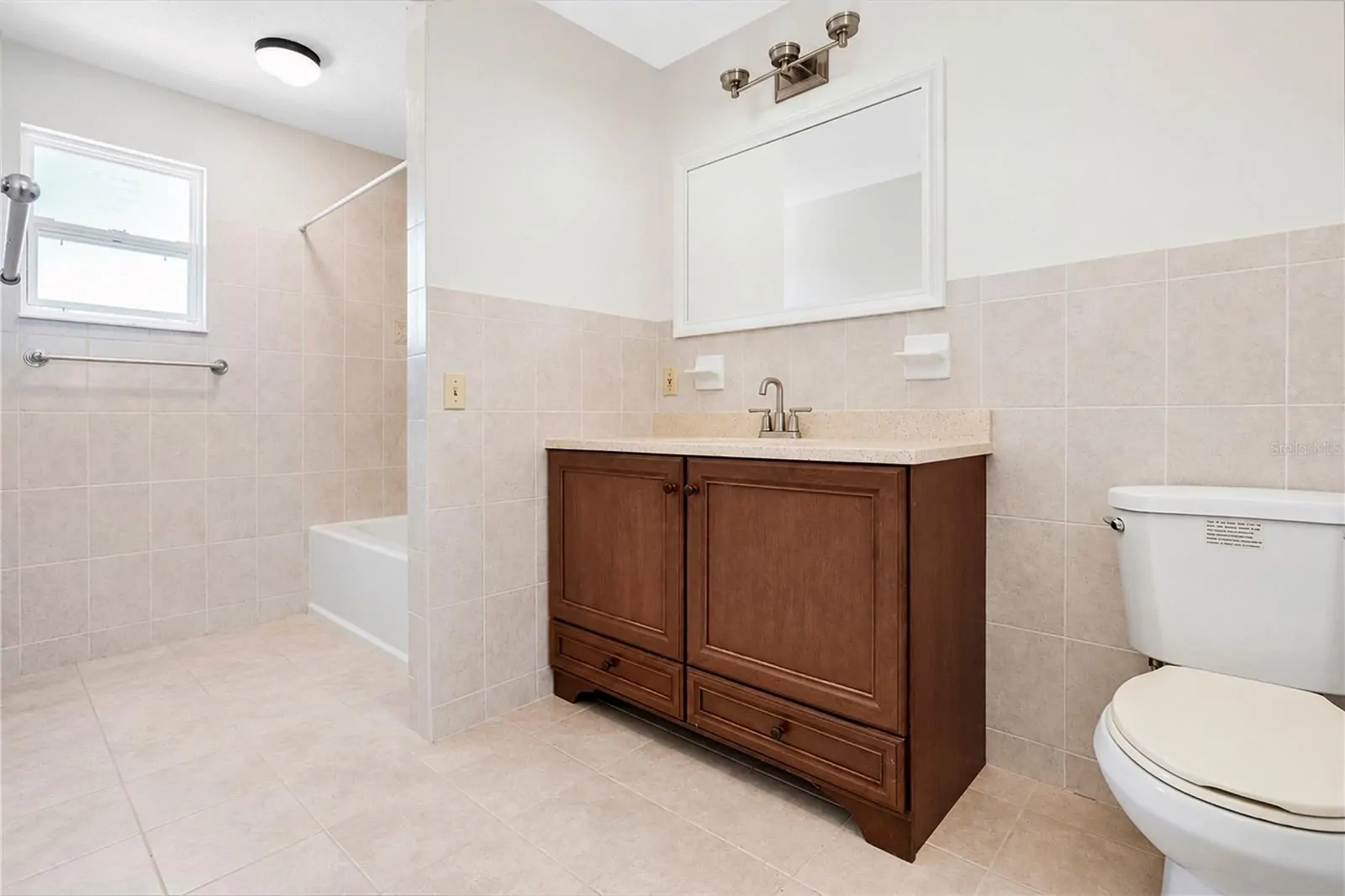 11842 ATLIN DR, ORLANDO, FL property photo 12 of 28