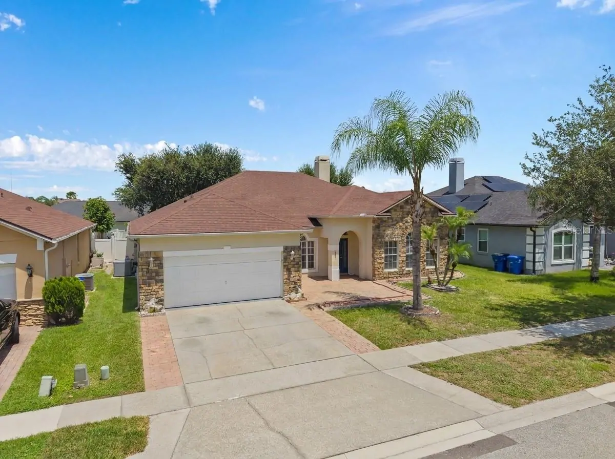 13821 AMBERLEIGH RD, ORLANDO, FL property photo 4 of 56