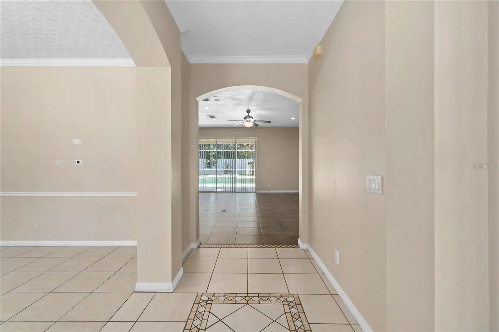 13821 AMBERLEIGH RD, ORLANDO, FL property photo 7 of 56