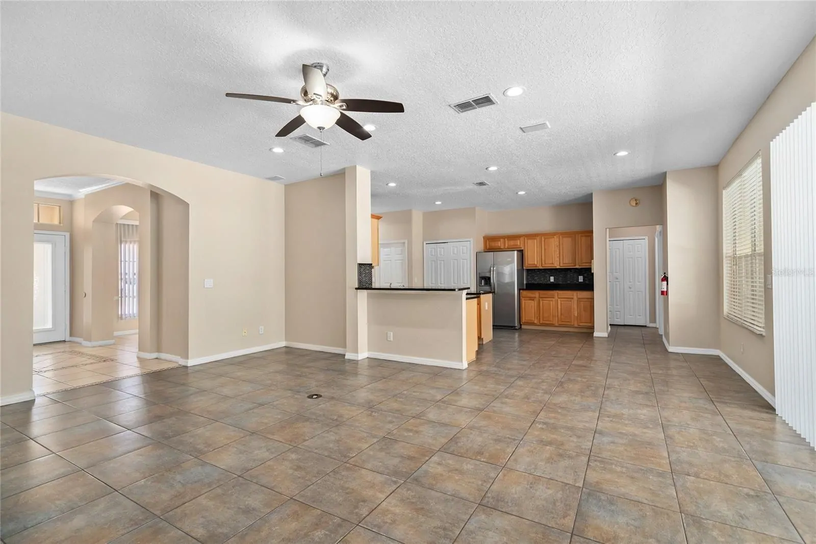 13821 AMBERLEIGH RD, ORLANDO, FL property photo 11 of 56