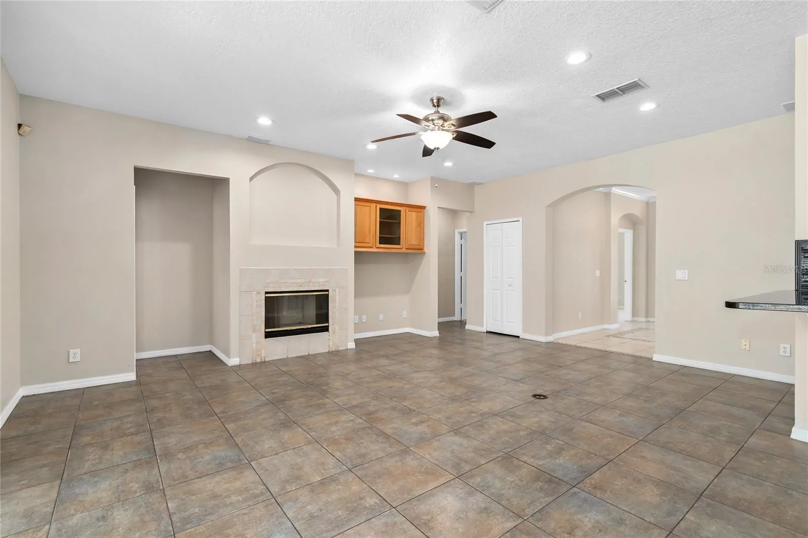 13821 AMBERLEIGH RD, ORLANDO, FL property photo 13 of 56