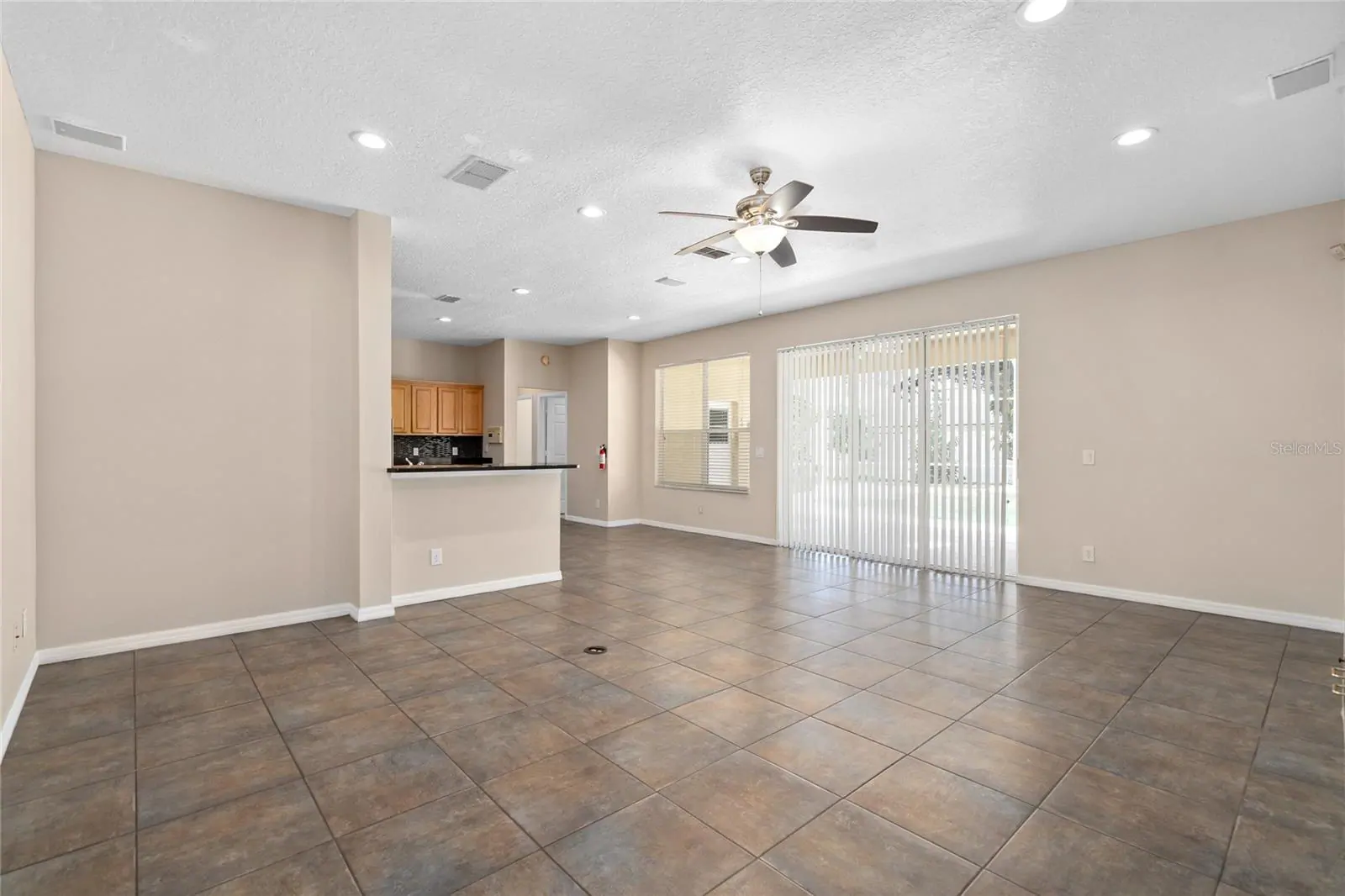 13821 AMBERLEIGH RD, ORLANDO, FL property photo 16 of 56