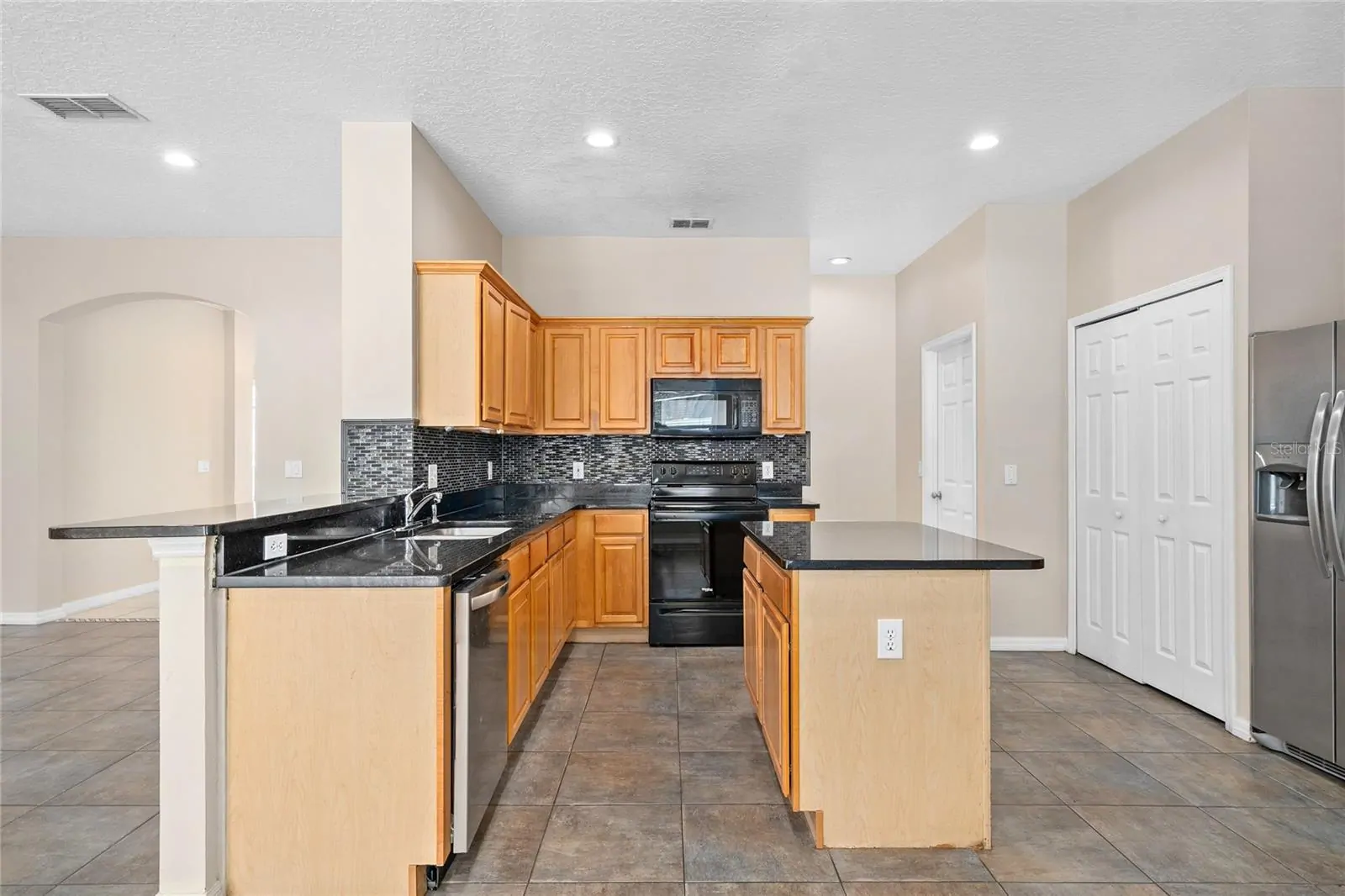13821 AMBERLEIGH RD, ORLANDO, FL property photo 18 of 56
