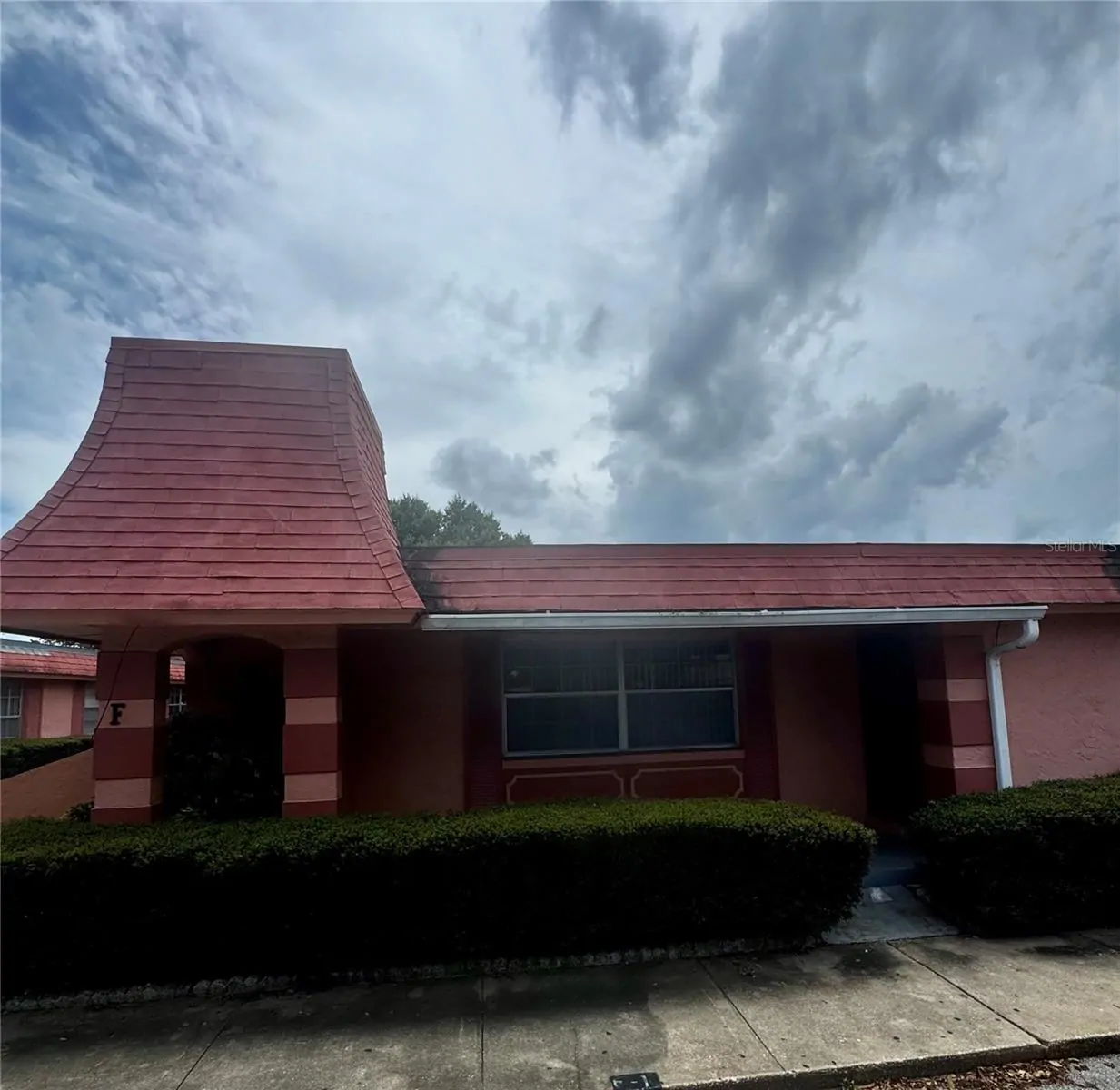 2929 W OAK RIDGE RD #F4, ORLANDO, FL