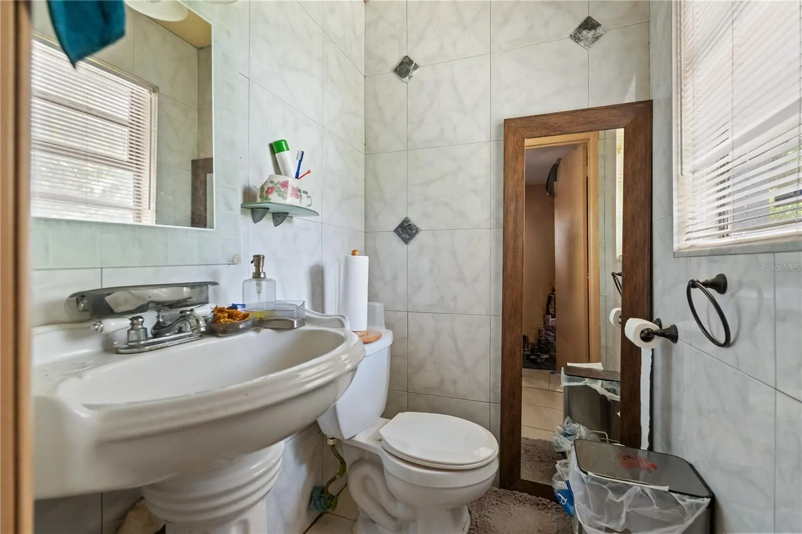 2202 RAVENALL AVE, ORLANDO, FL property photo 11 of 23
