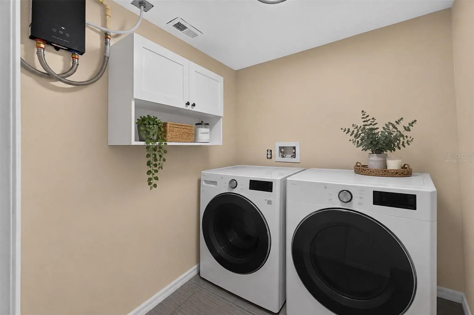 116 S GLENWOOD AVE, ORLANDO, FL property photo 23 of 42