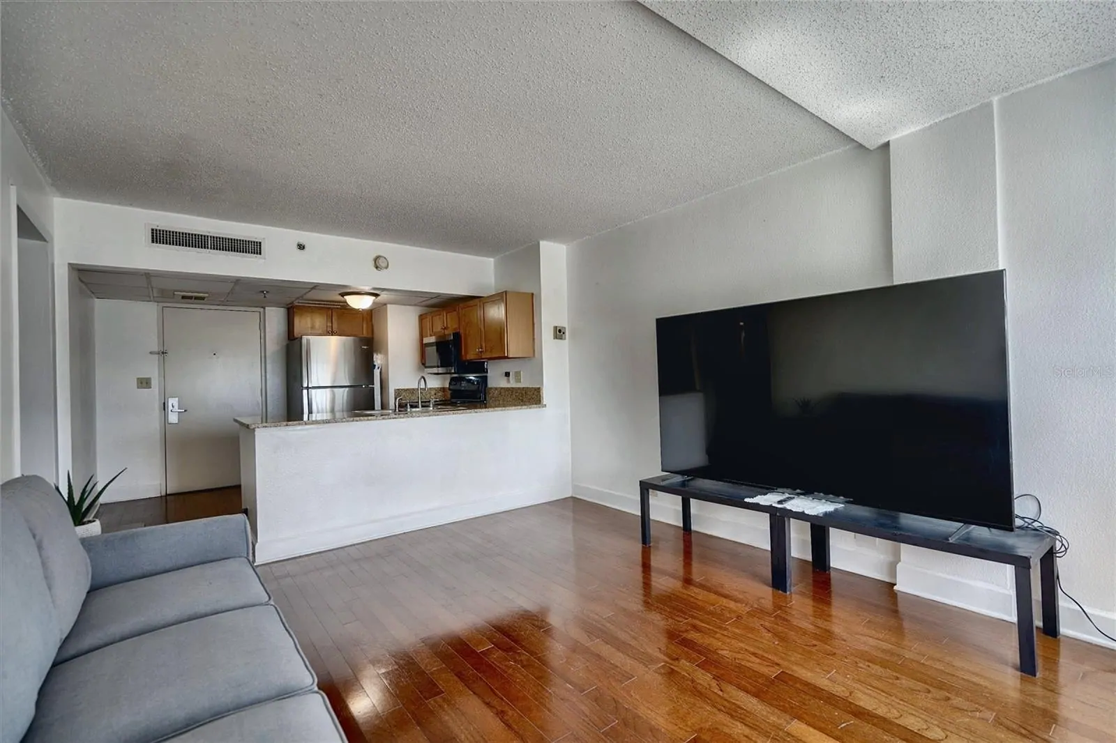 151 E WASHINGTON ST #525, ORLANDO, FL property photo 6 of 32