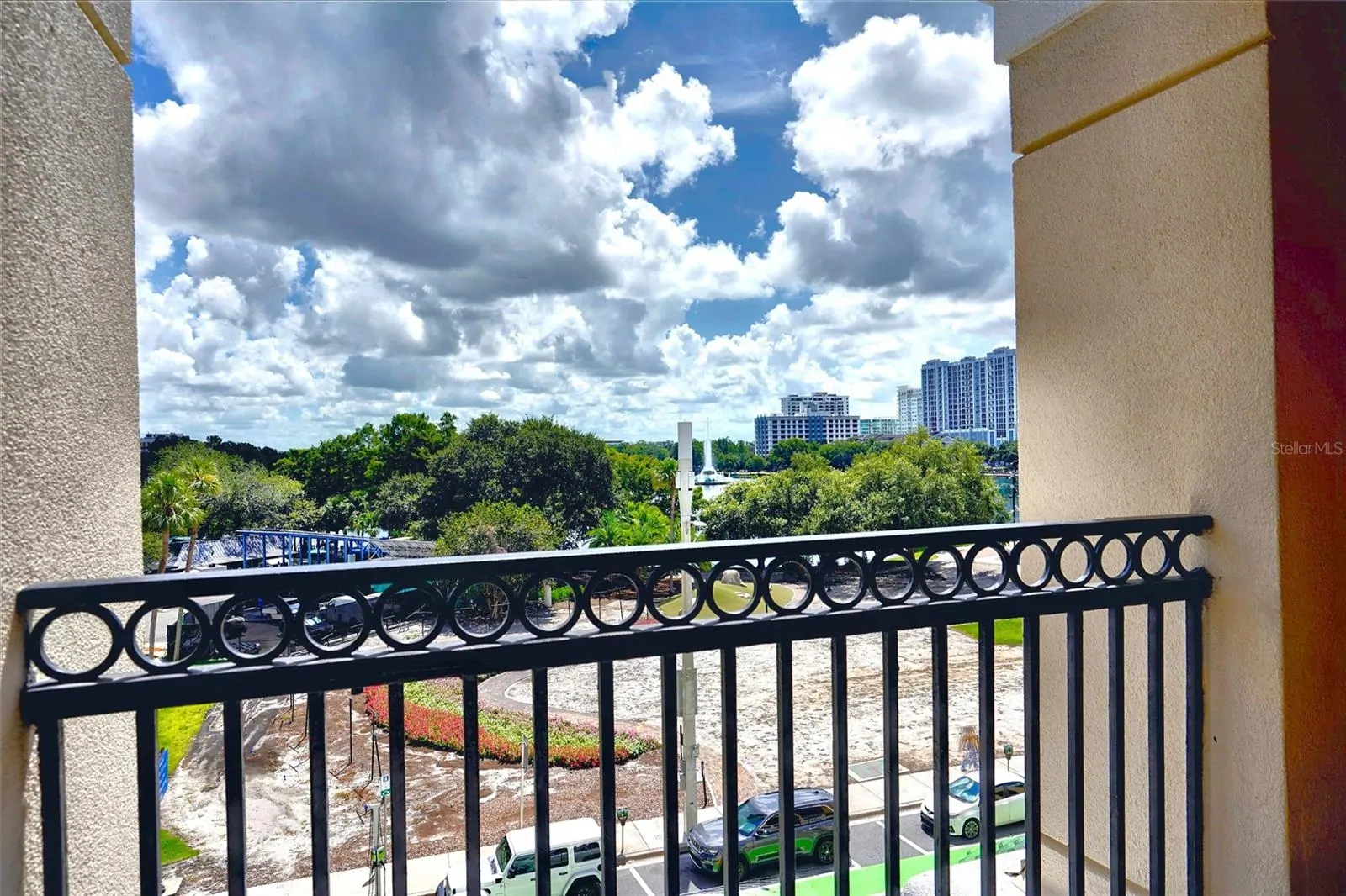 151 E WASHINGTON ST #525, ORLANDO, FL property photo 10 of 32