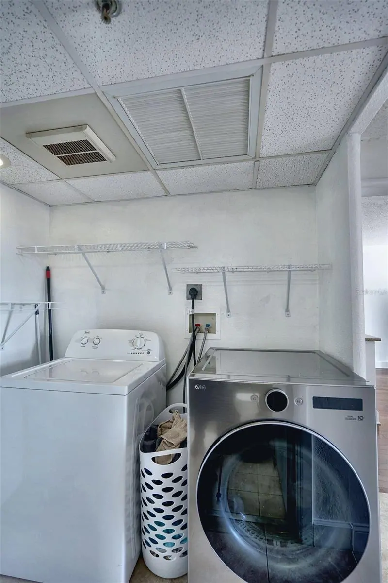 151 E WASHINGTON ST #525, ORLANDO, FL property photo 12 of 32