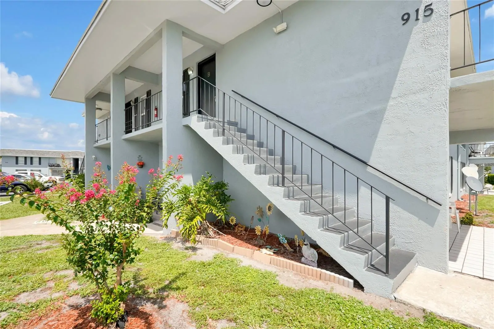 915 W OAK RIDGE RD #B, ORLANDO, FL property photo 4 of 26