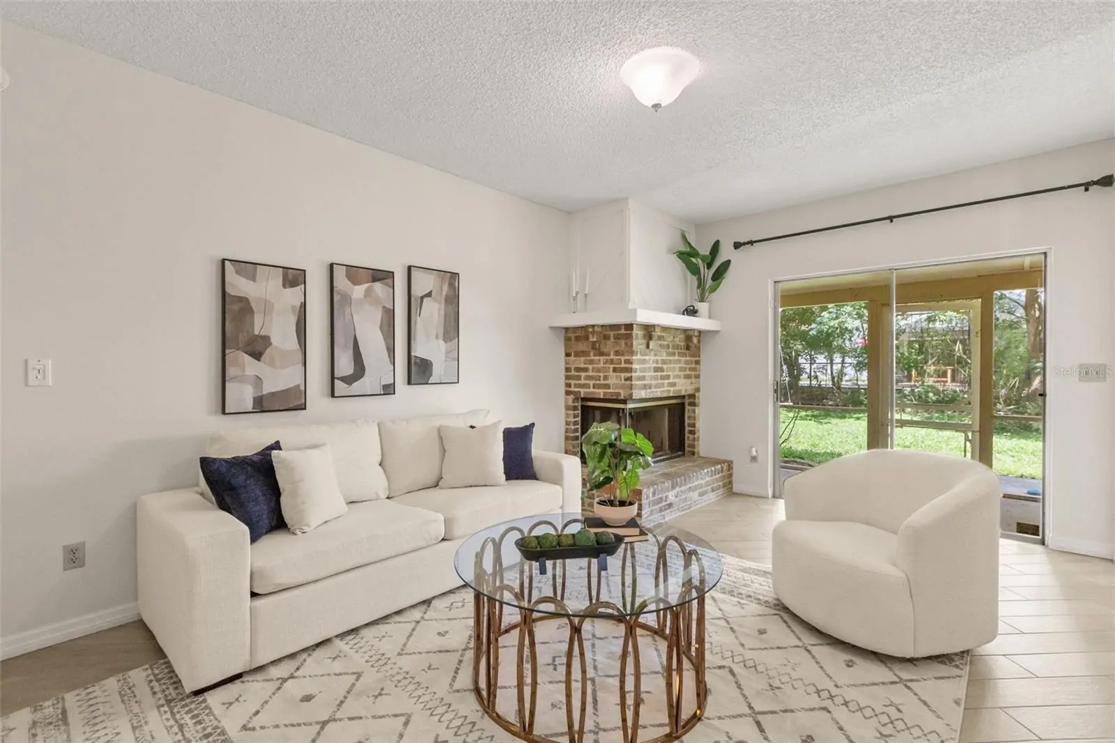 7925 SNOWBERRY CIR, ORLANDO, FL property photo 2 of 27