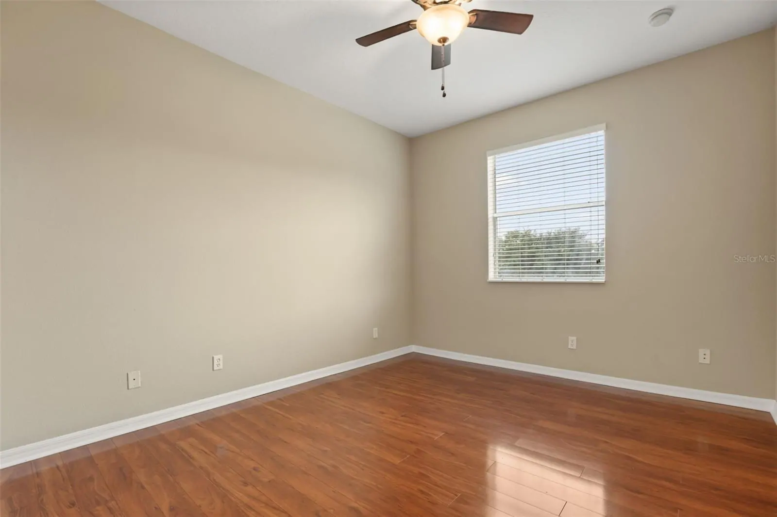 10332 MANDERLEY WAY #111, ORLANDO, FL property photo 14 of 23