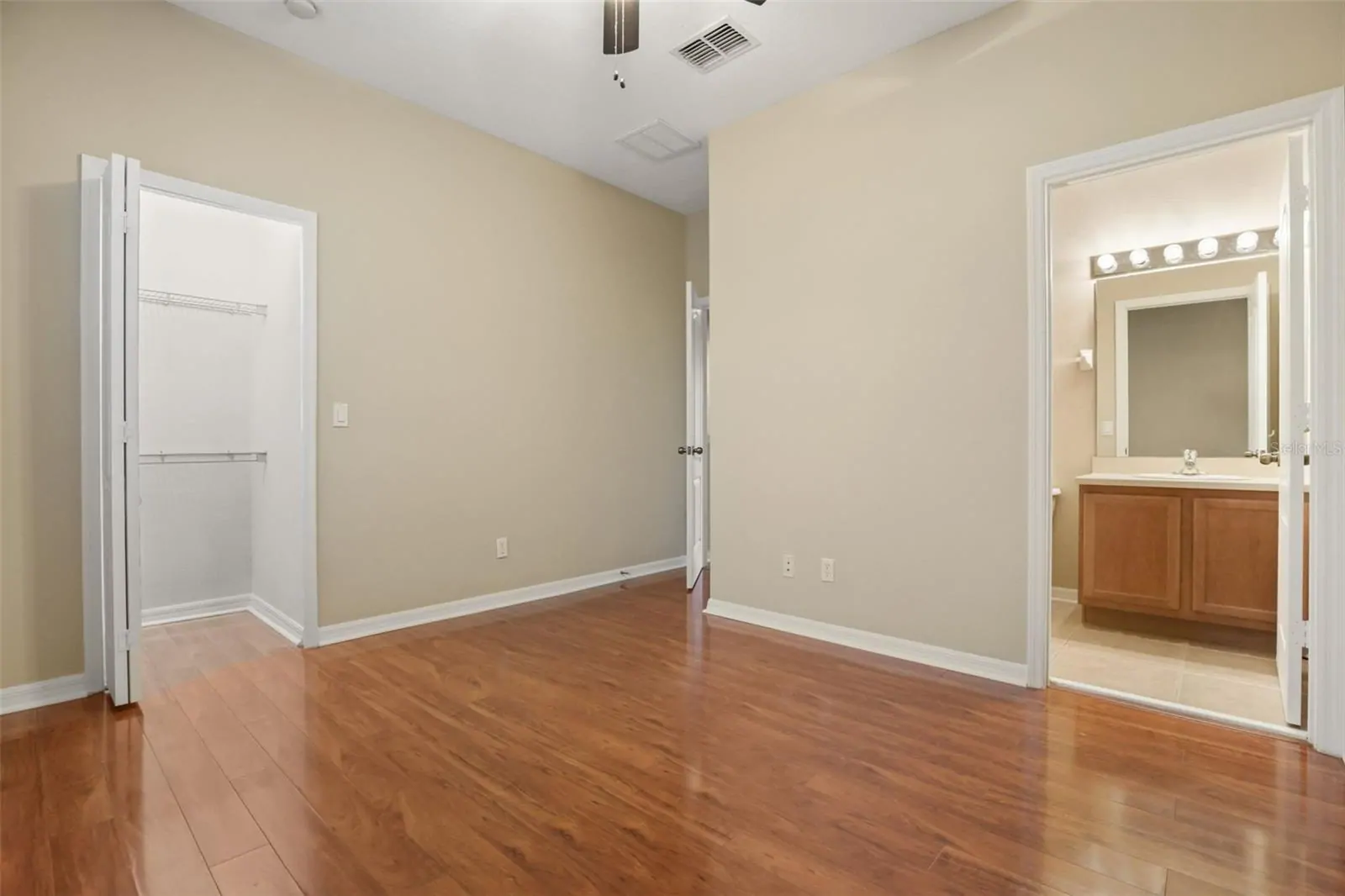 10332 MANDERLEY WAY #111, ORLANDO, FL property photo 18 of 23