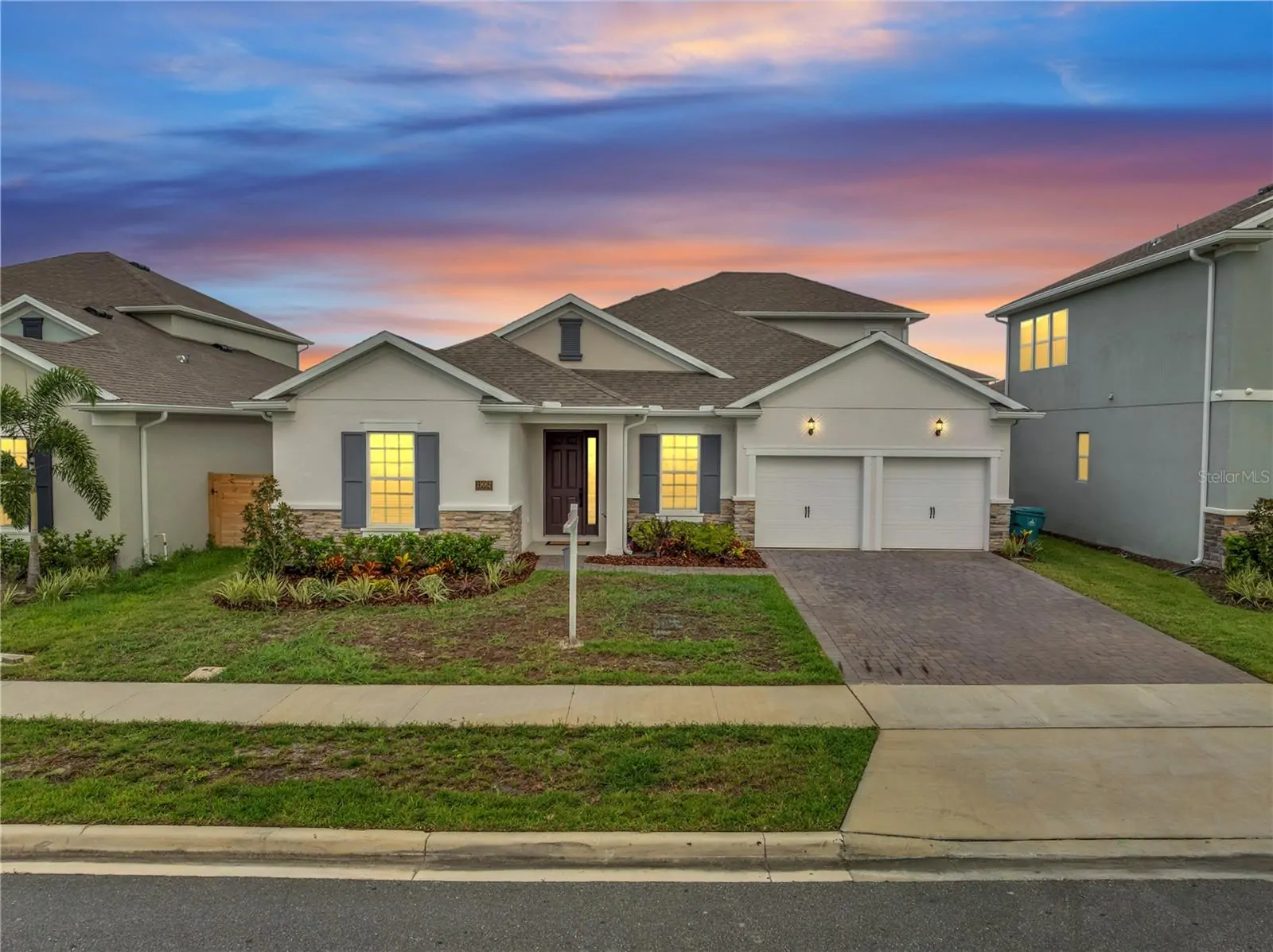 19062 BLUELEAF ST, ORLANDO, FL