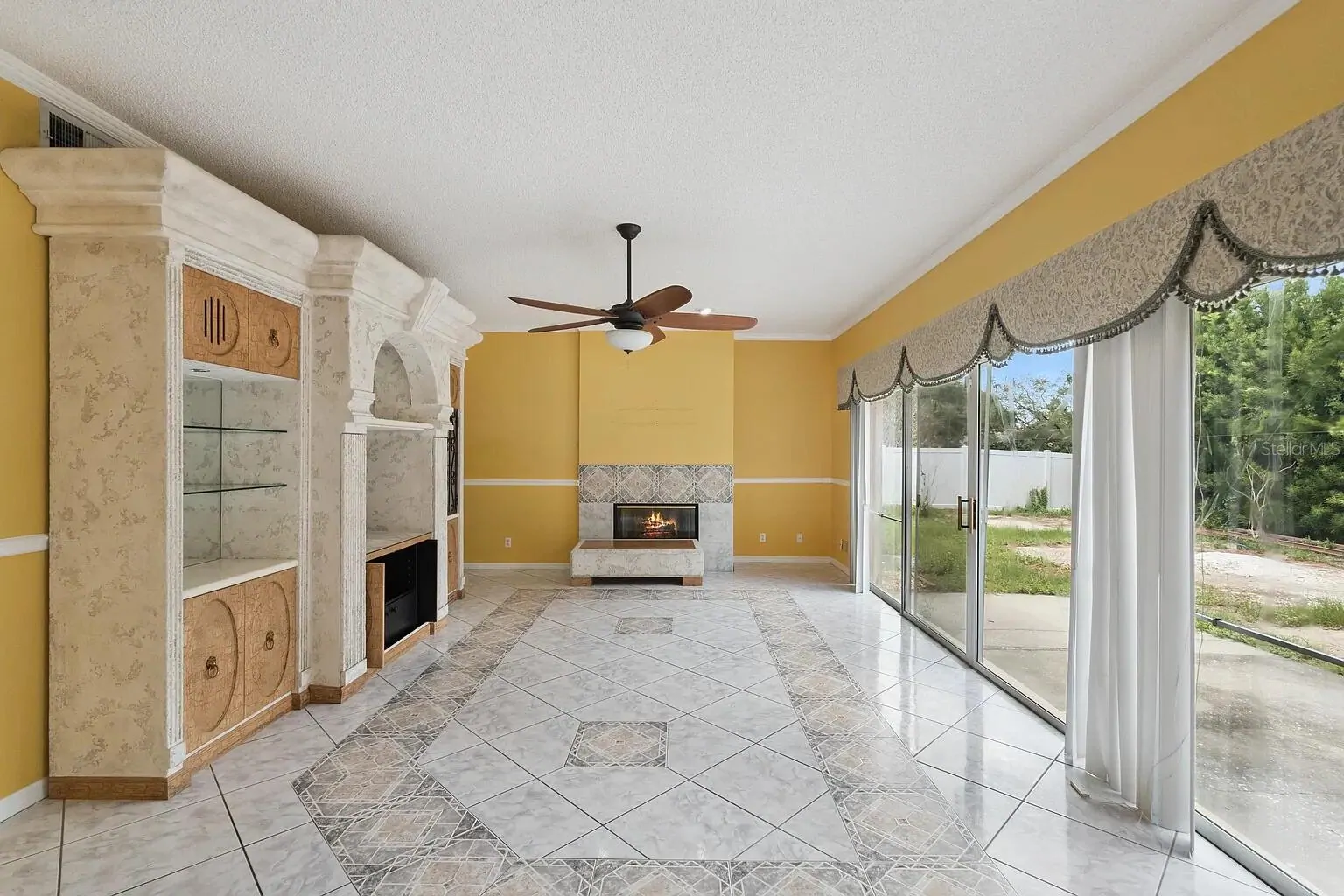 6415 ABBEYDALE CT, ORLANDO, FL property photo 8 of 53