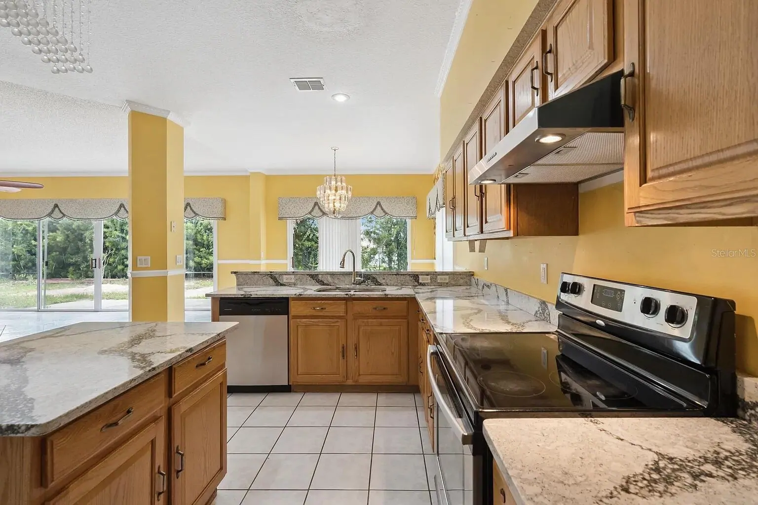 6415 ABBEYDALE CT, ORLANDO, FL property photo 14 of 53