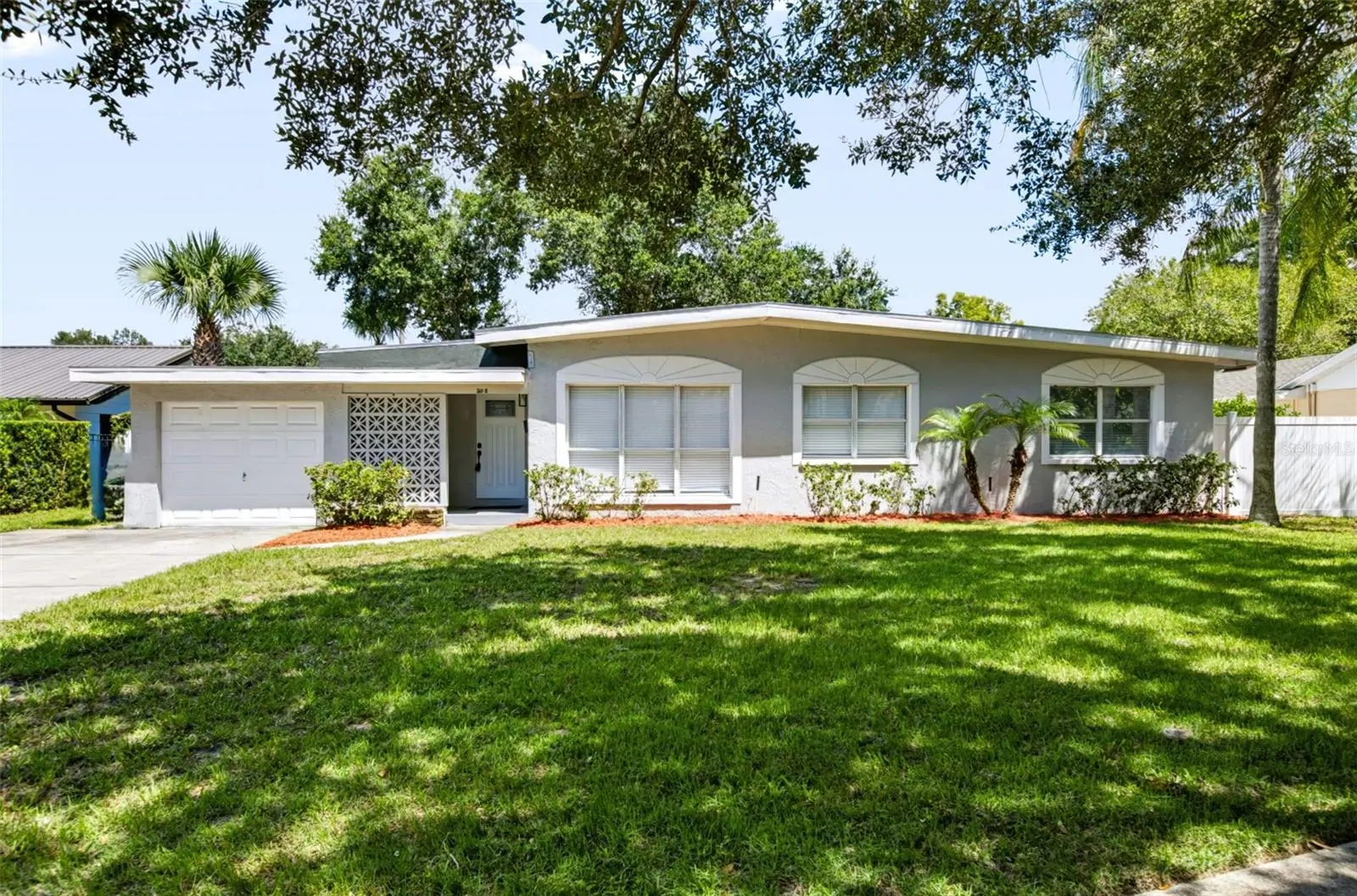 508 BRECHIN DR, WINTER PARK, FL property photo 2 of 34