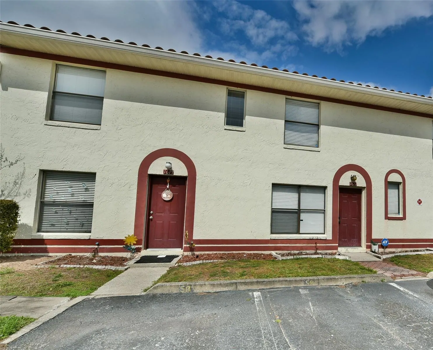1621 SANDY POINT SQ #61, ORLANDO, FL