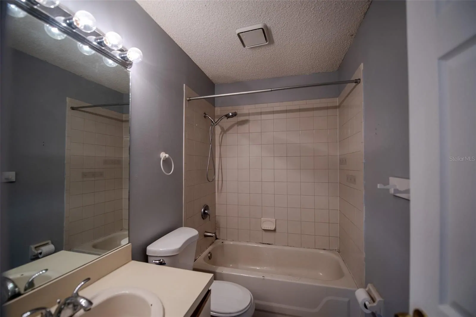1621 SANDY POINT SQ #61, ORLANDO, FL property photo 4 of 30