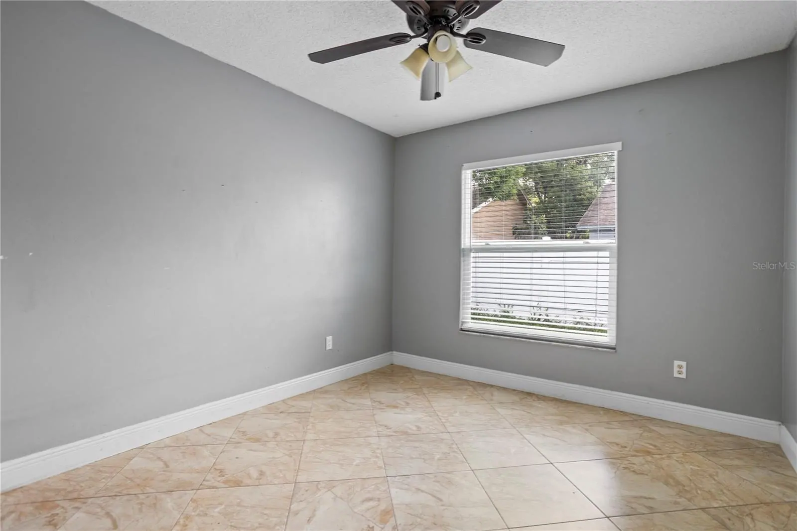 1208 ROMA CT, ORLANDO, FL property photo 18 of 26