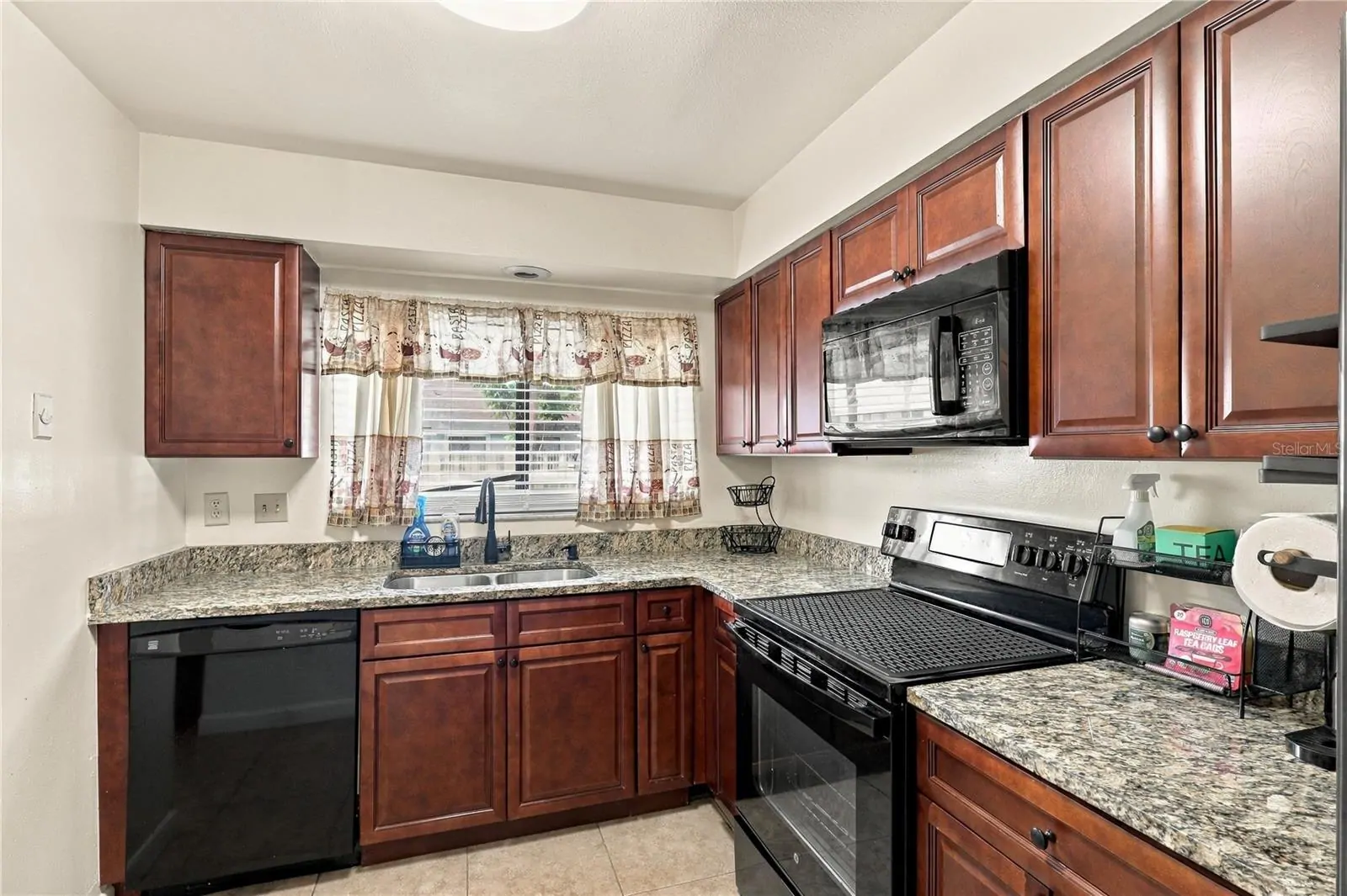 4631 N PINE HILLS RD #110, ORLANDO, FL property photo 25 of 35