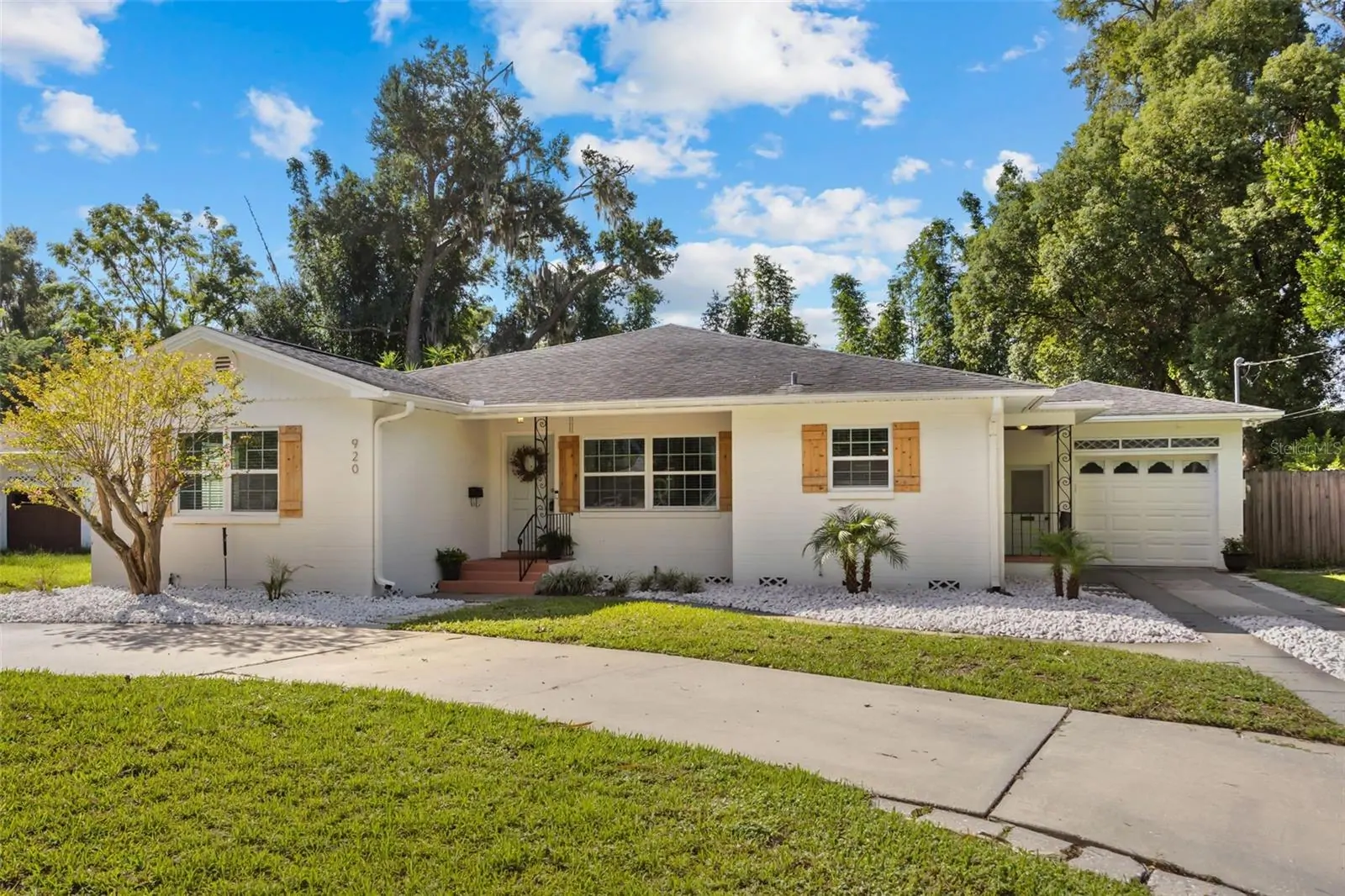 920 BOARDMAN ST, ORLANDO, FL property photo 2 of 31