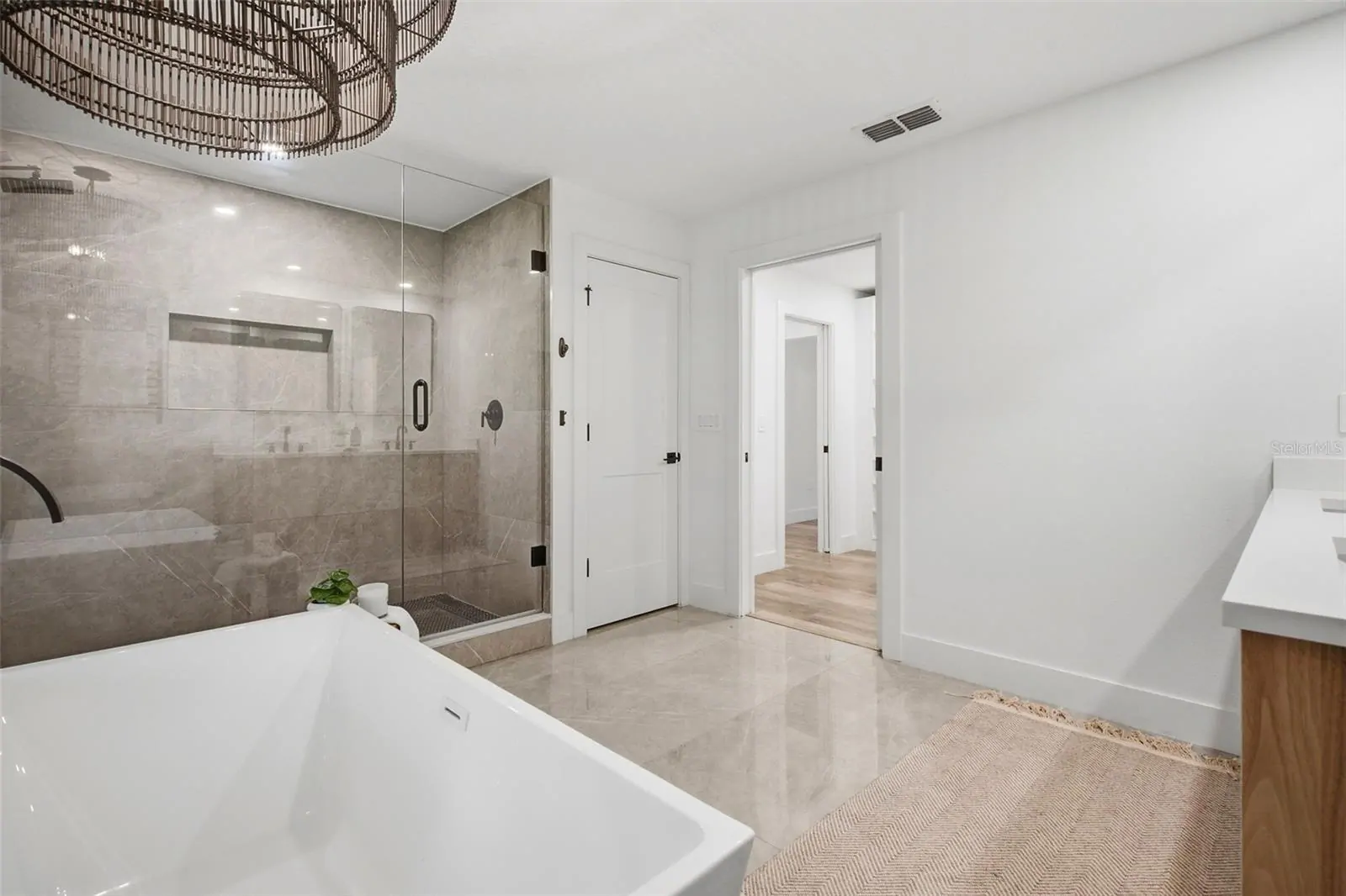 104 E 1ST AVE, WINDERMERE, FL property photo 27 of 47